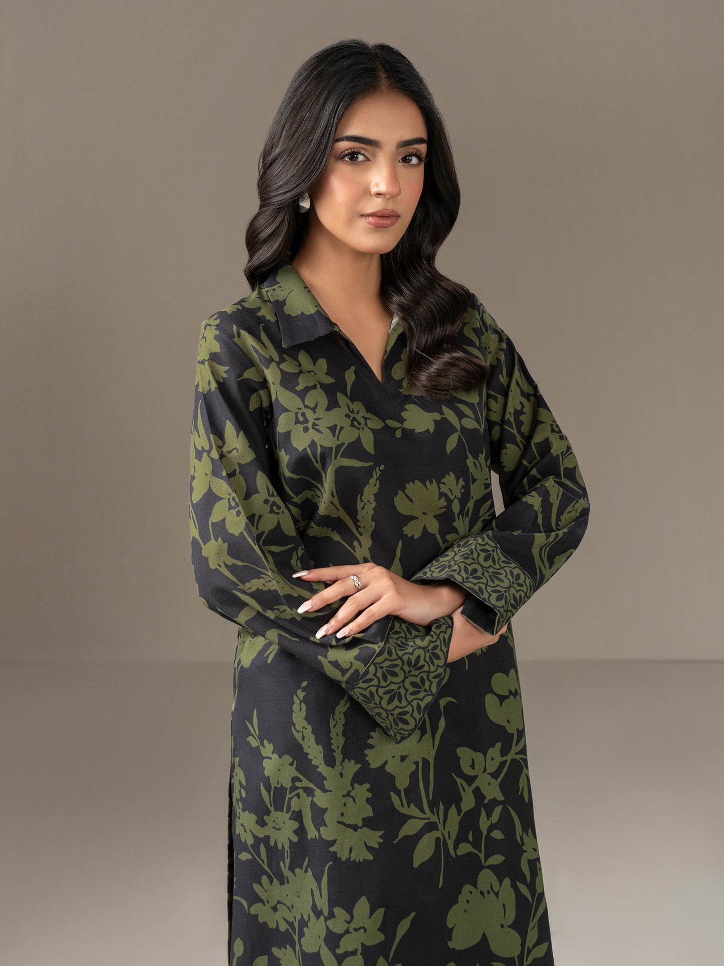 2 Piece Khaddar Suit-Printed (Unstitched)