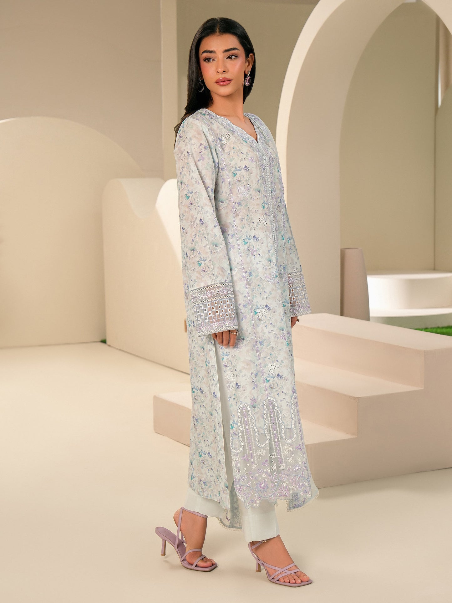 3 Piece Lawn Suit-Embroidered (Unstitched)