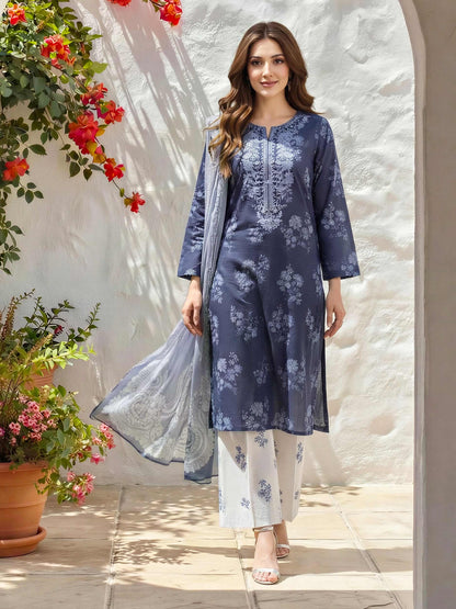 3 Piece Lawn Suit- Embroidered (Unstitched)