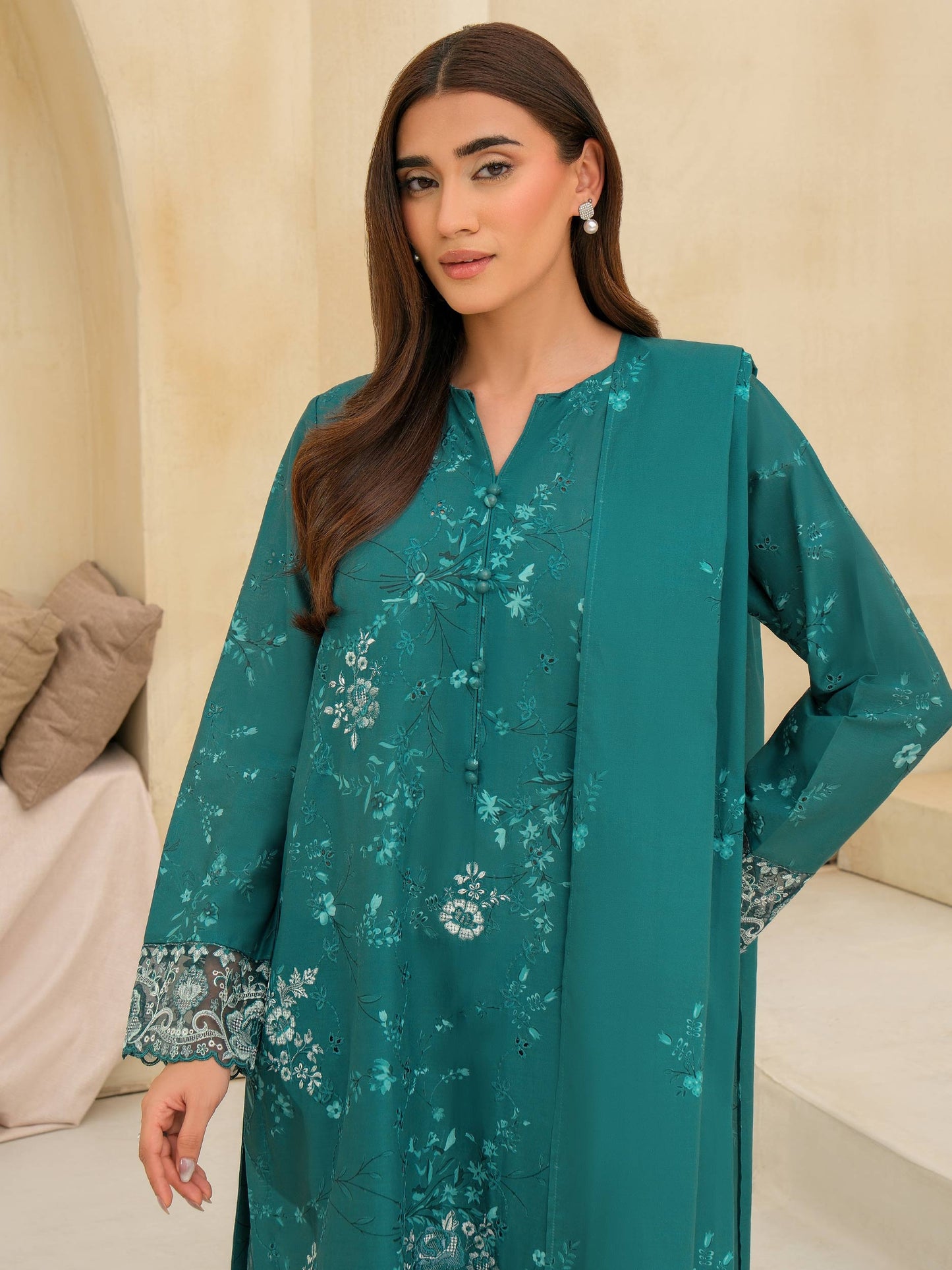 3 Piece Lawn Suit-Embroidered (Unstitched)