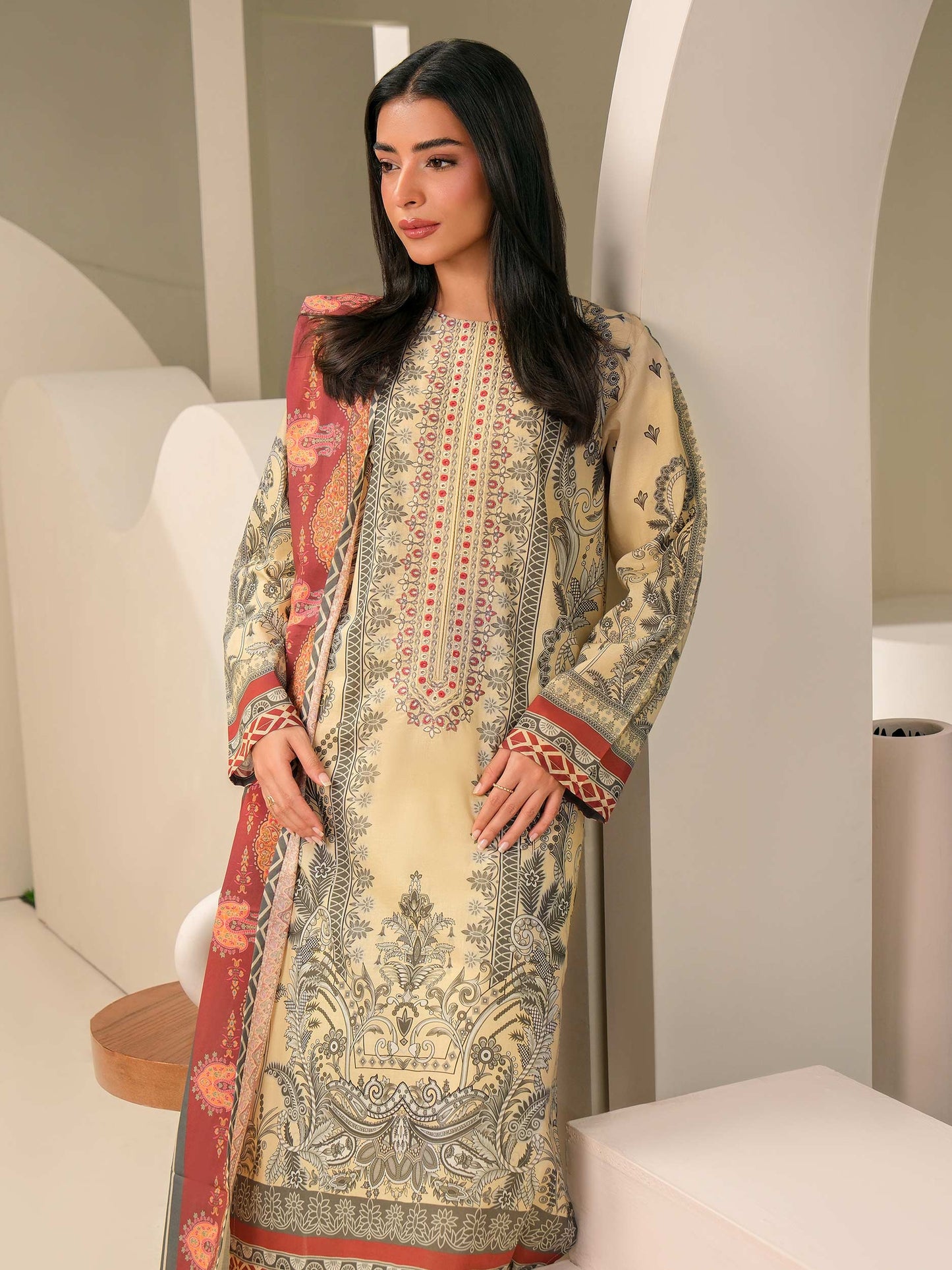 3 Piece Lawn Suit-Embroidered (Unstitched)