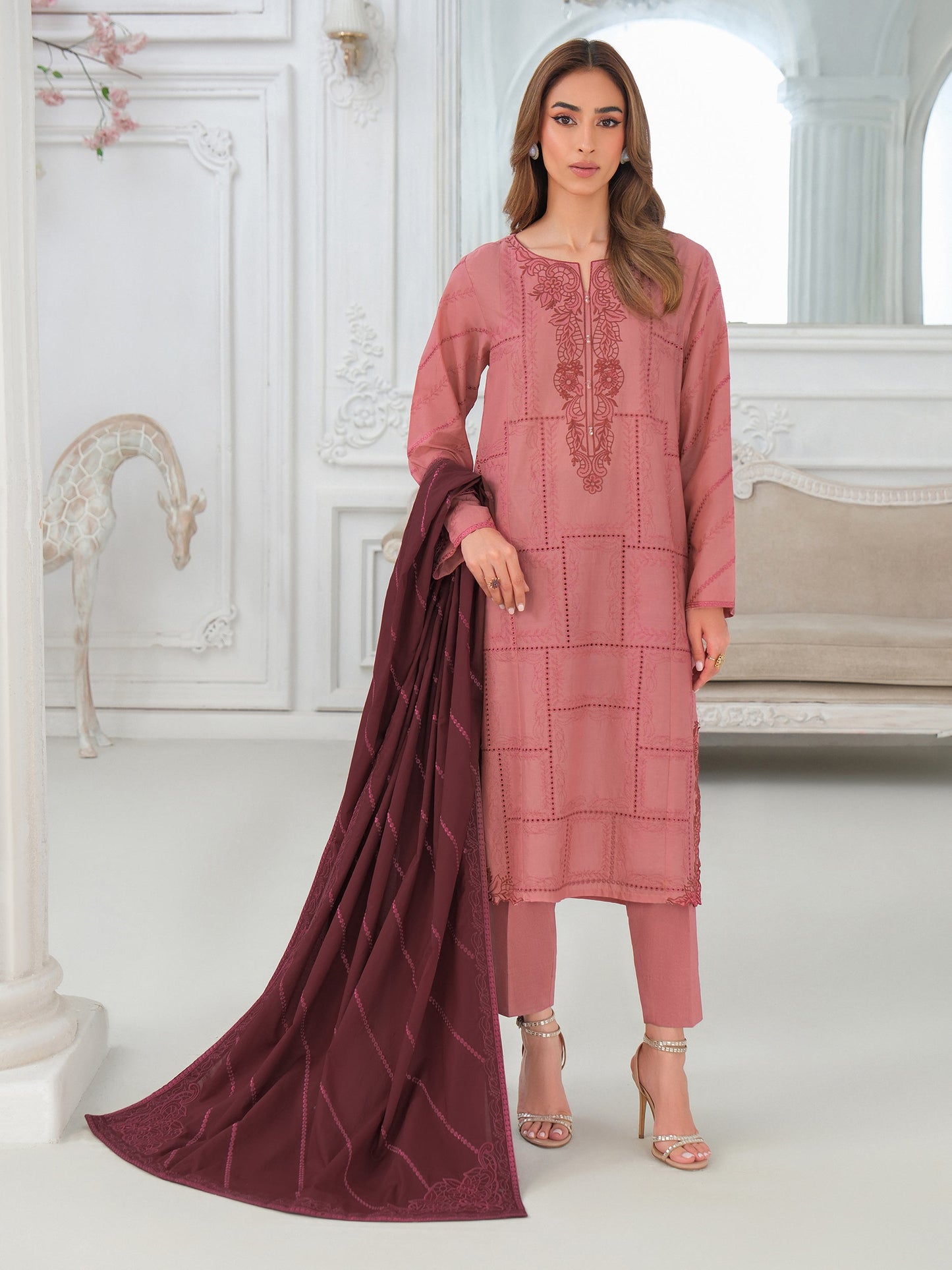 3 Piece Khaddar Suit-Embroidered (Unstitched)