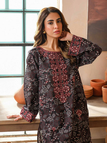 2 Piece Khaddar Suit-Embroidered (Unstitched)