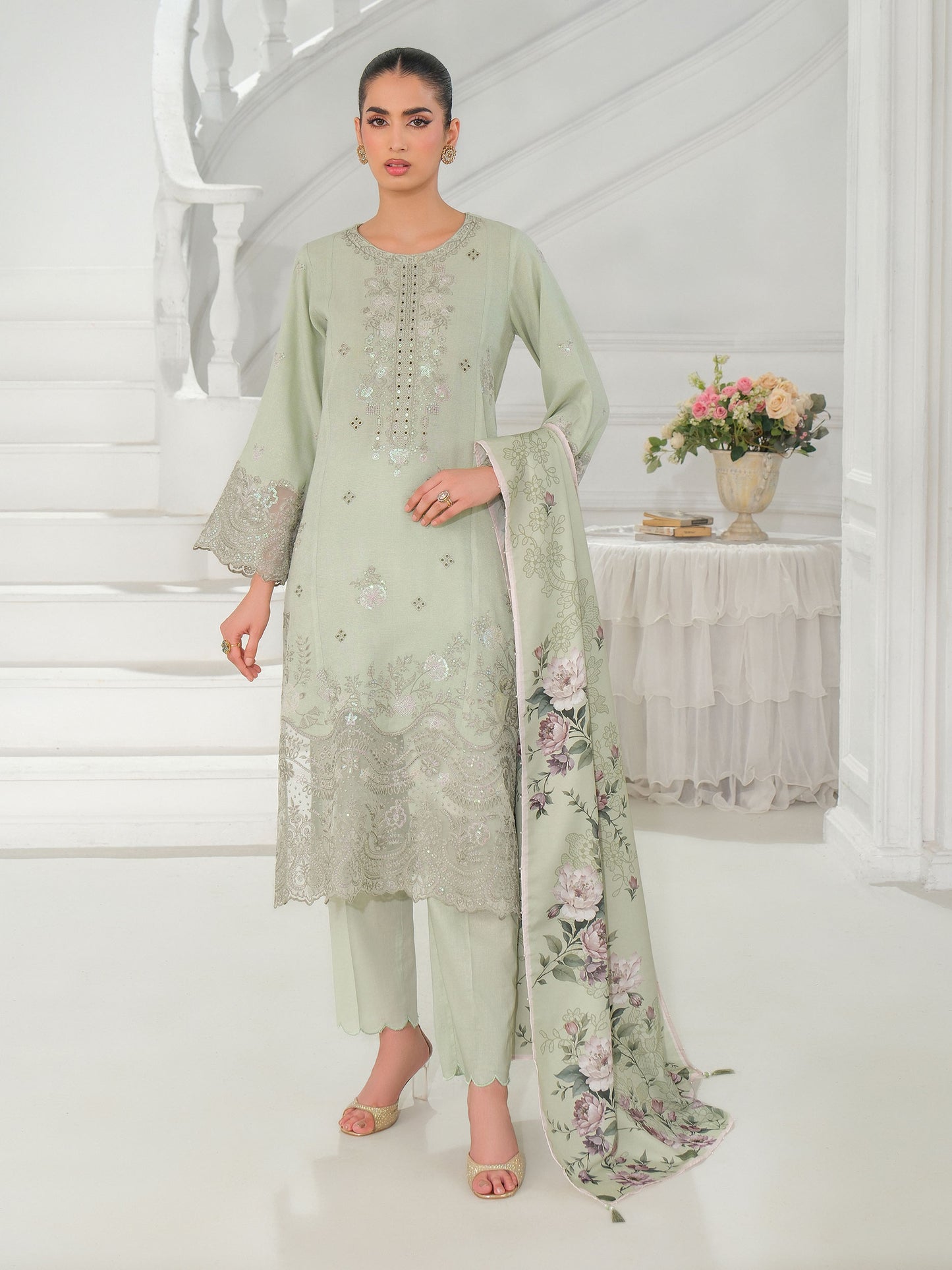 3 Piece Karandi Suit-Embroidered (Unstitched)
