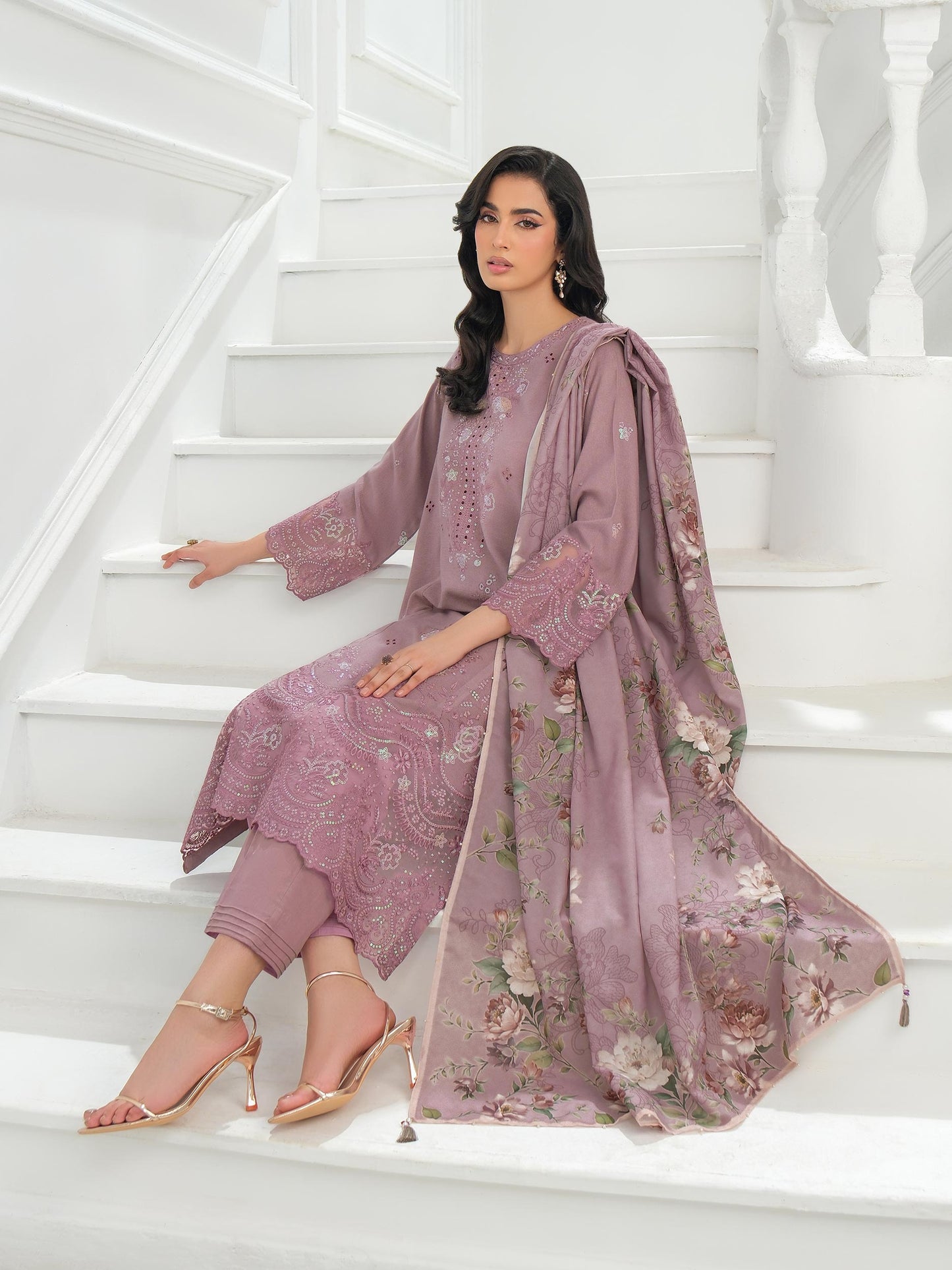 3 Piece Karandi Suit-Embroidered (Unstitched)