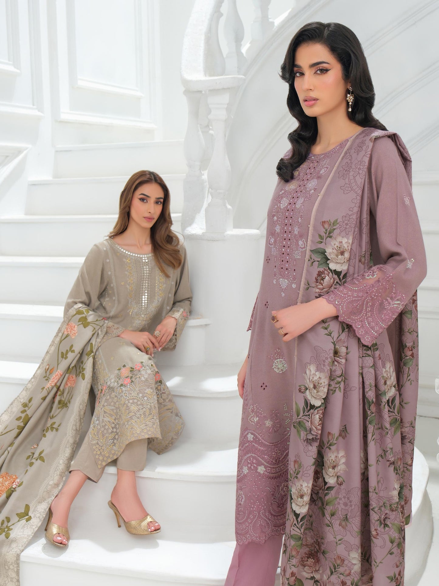 3 Piece Karandi Suit-Embroidered (Unstitched)