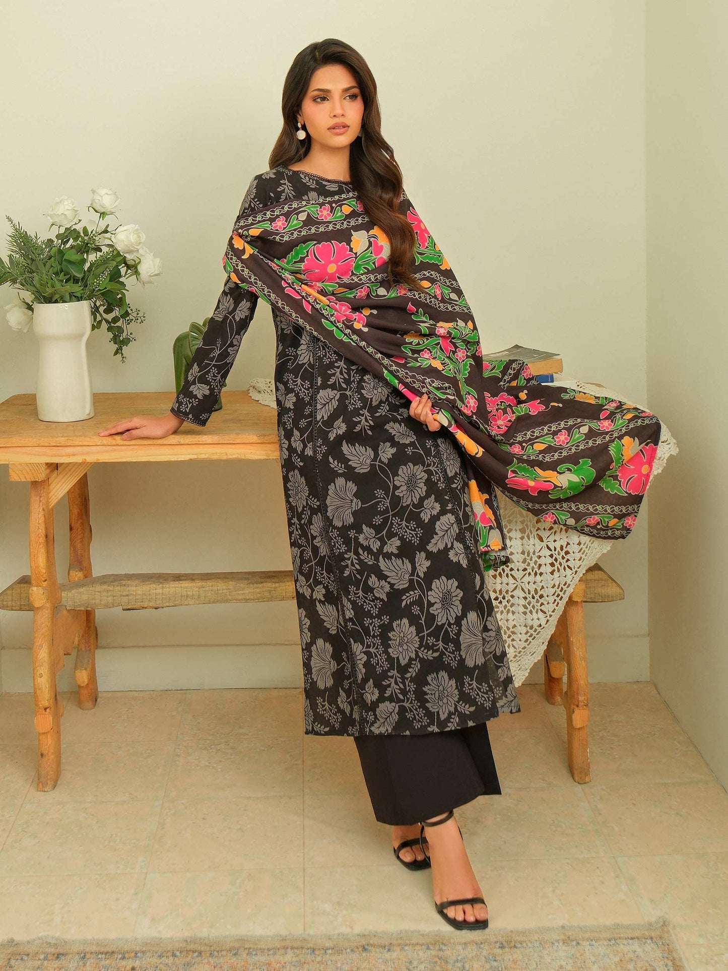 2 Piece Khaddar Suit-Printed (Unstitched)