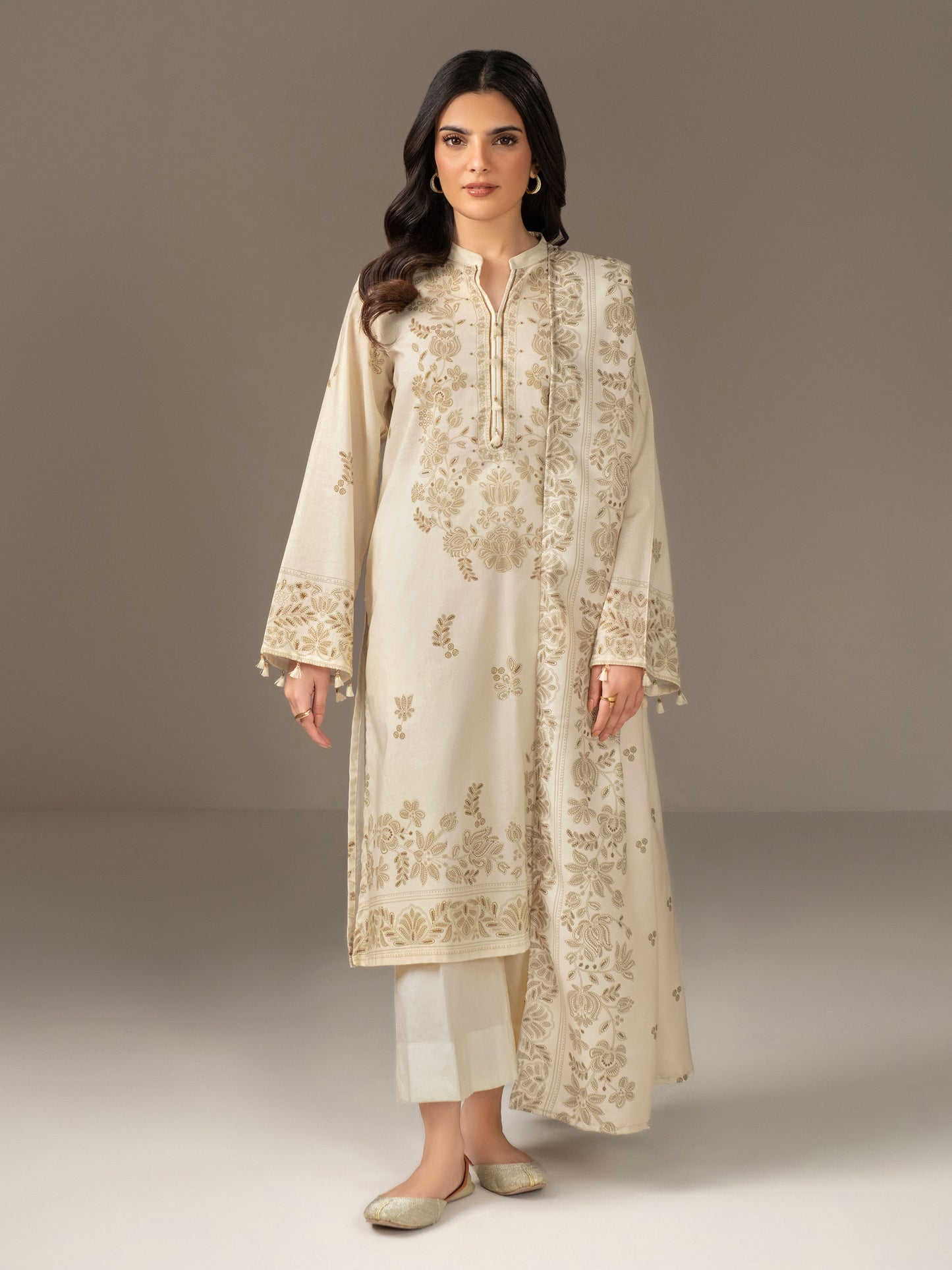 3 Piece Khaddar Suit-Printed (Unstitched)