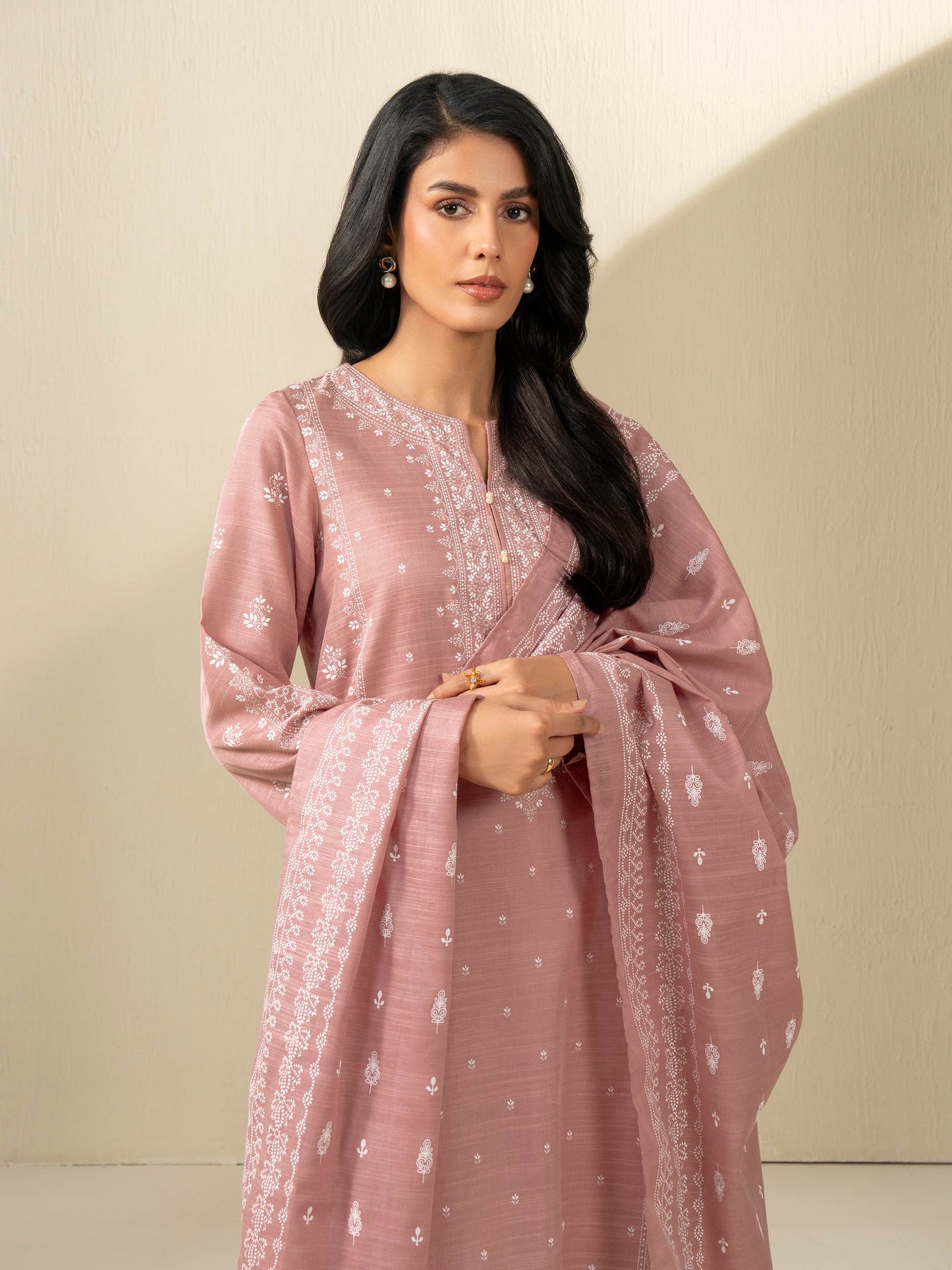 2 Piece Khaddar Suit-Printed (Unstitched)