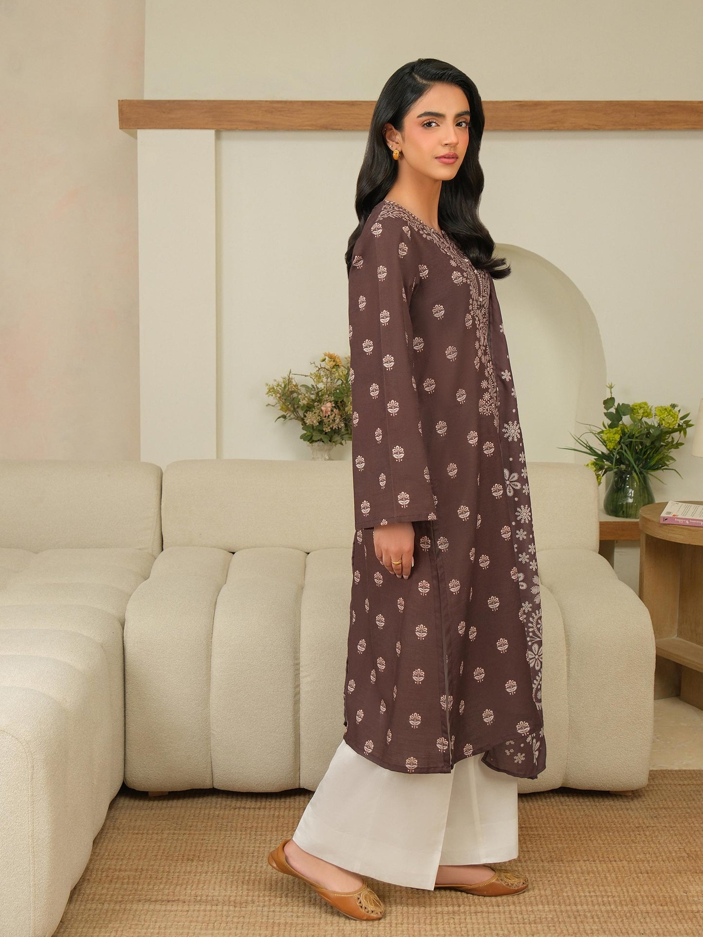 2 Piece Khaddar Suit-Printed (Unstitched)