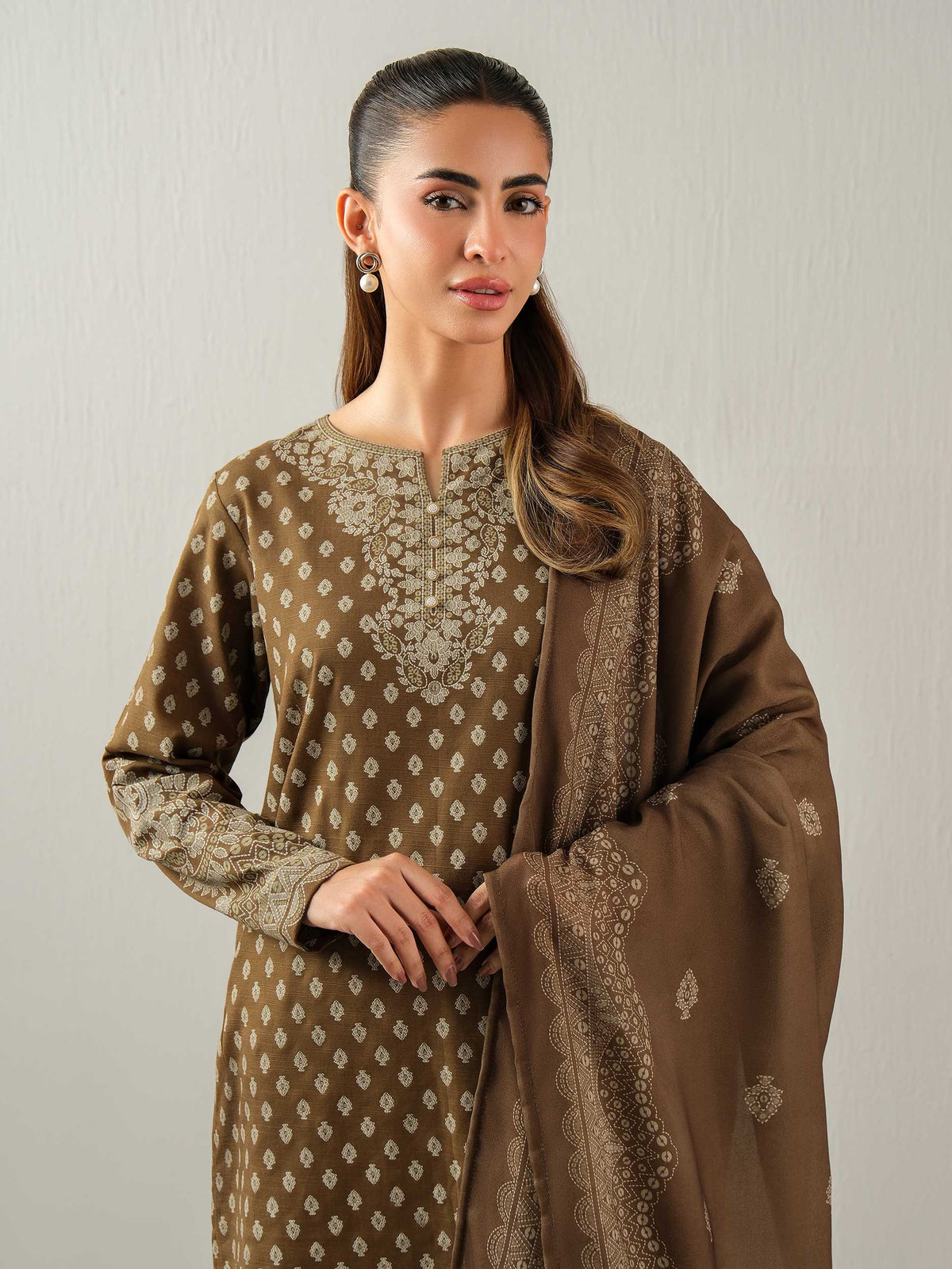 3 Piece Khaddar Suit-Printed (Unstitched)