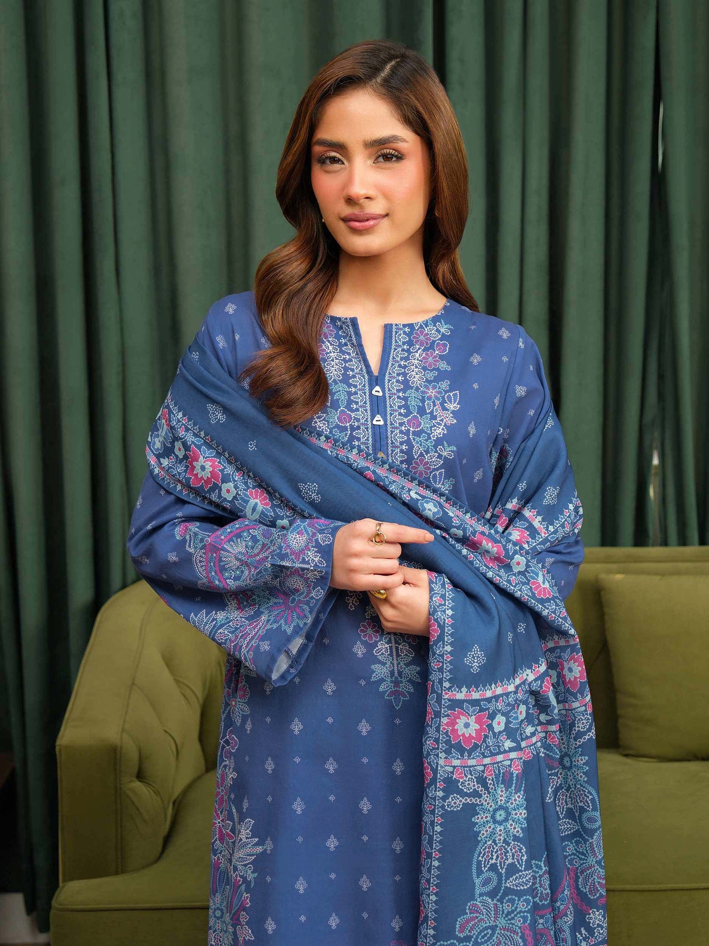 3 Piece Khaddar Suit-Printed (Unstitched)