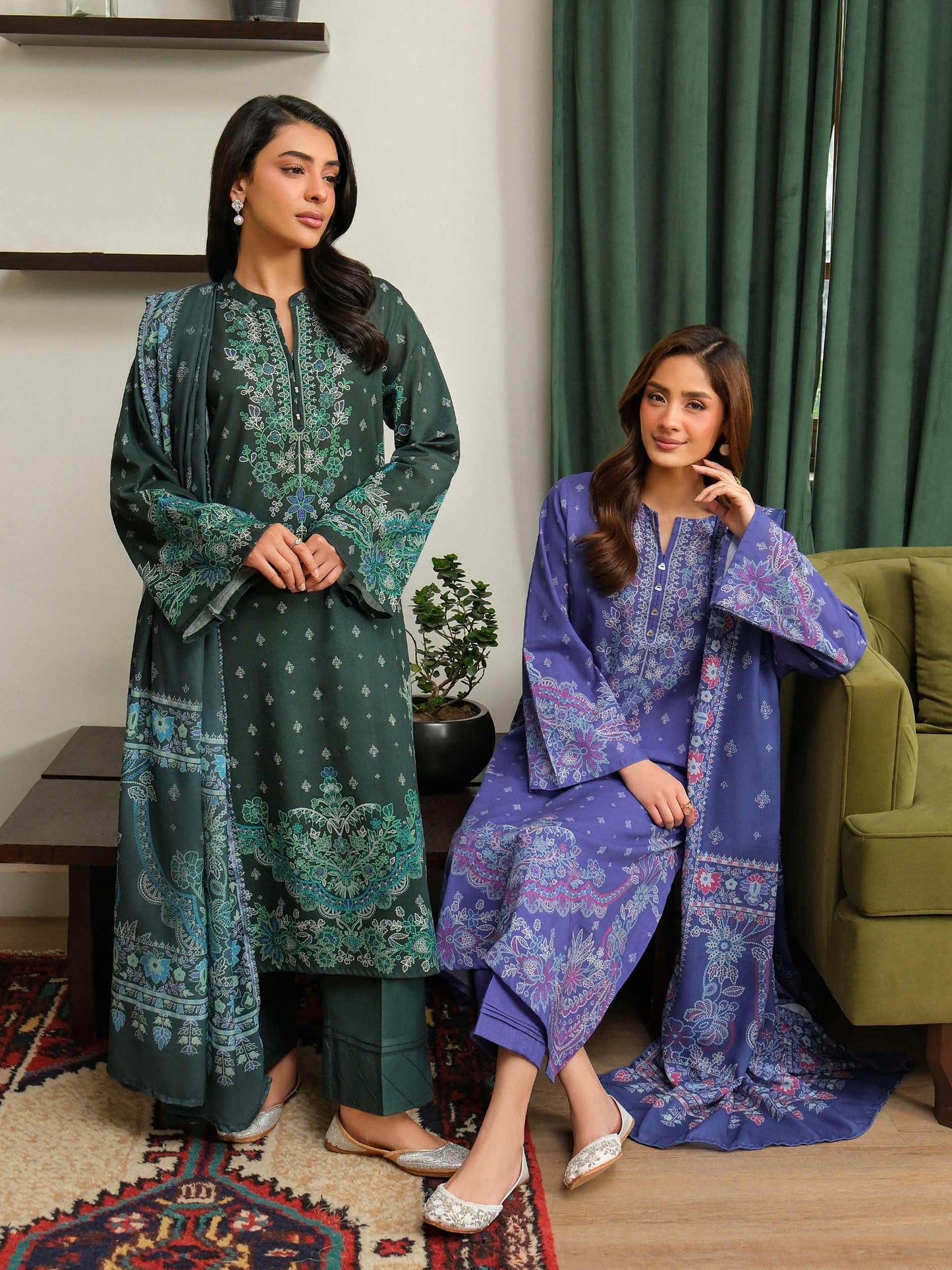 3 Piece Khaddar Suit-Printed (Unstitched)