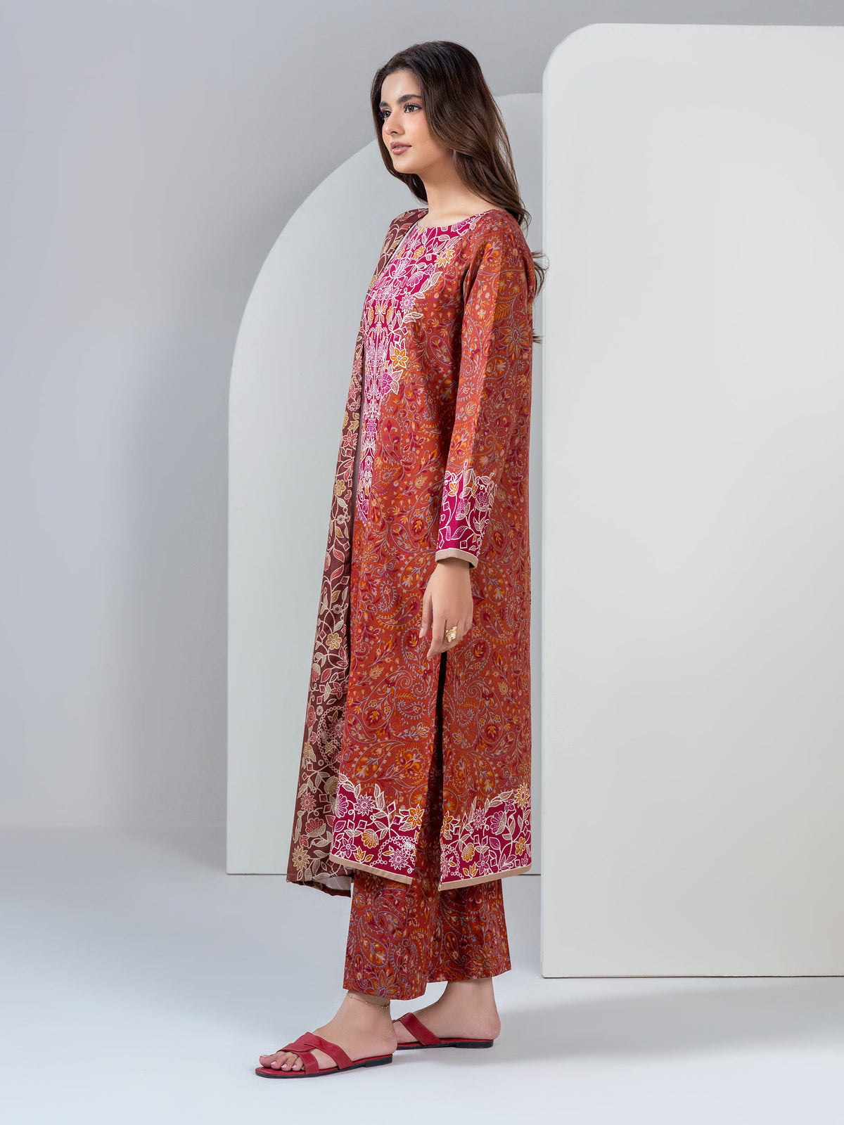 3 Piece Khaddar Suit (Unstitched)