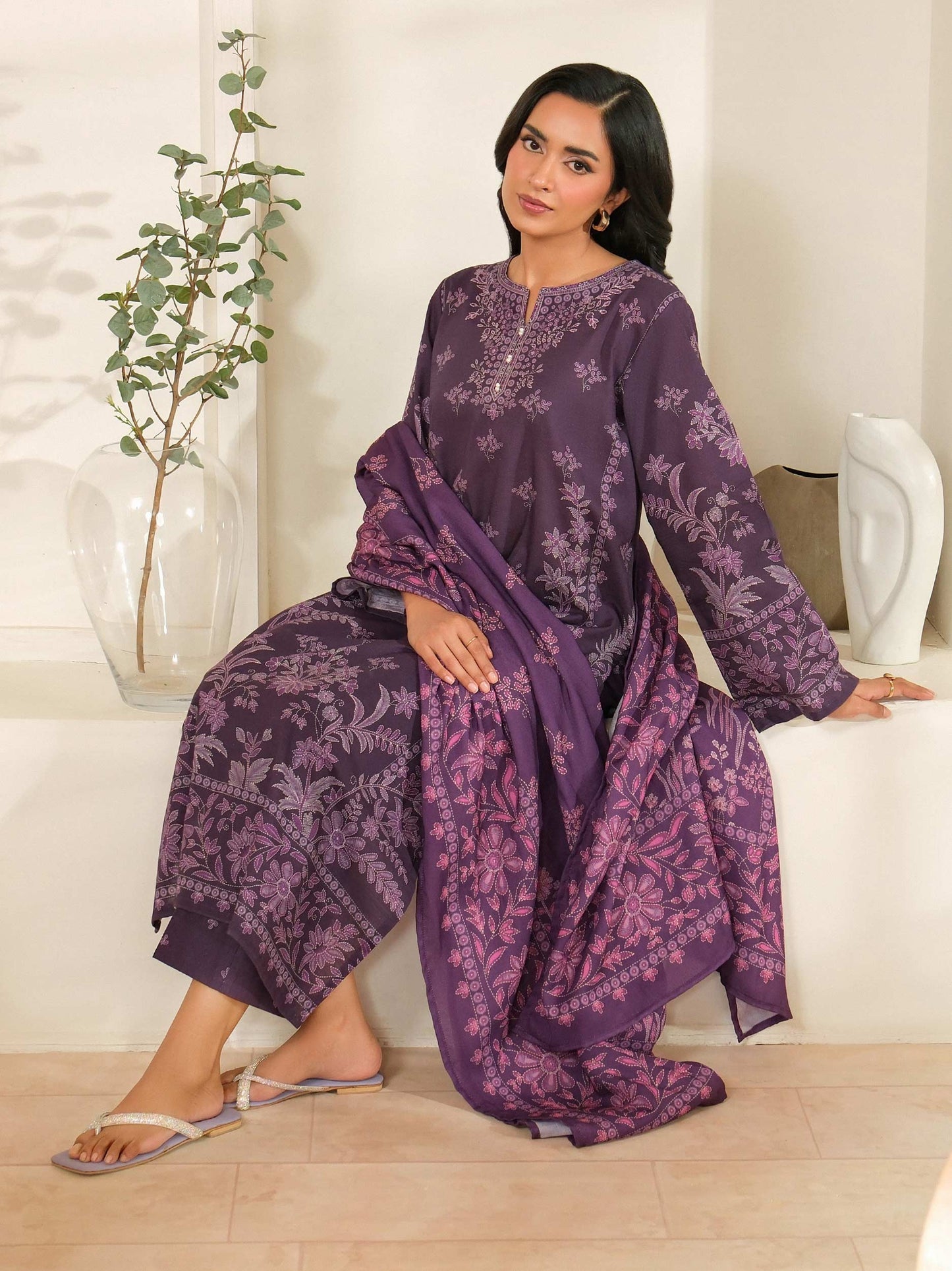 3 Piece Khaddar Suit-Paste Print (Unstitched)