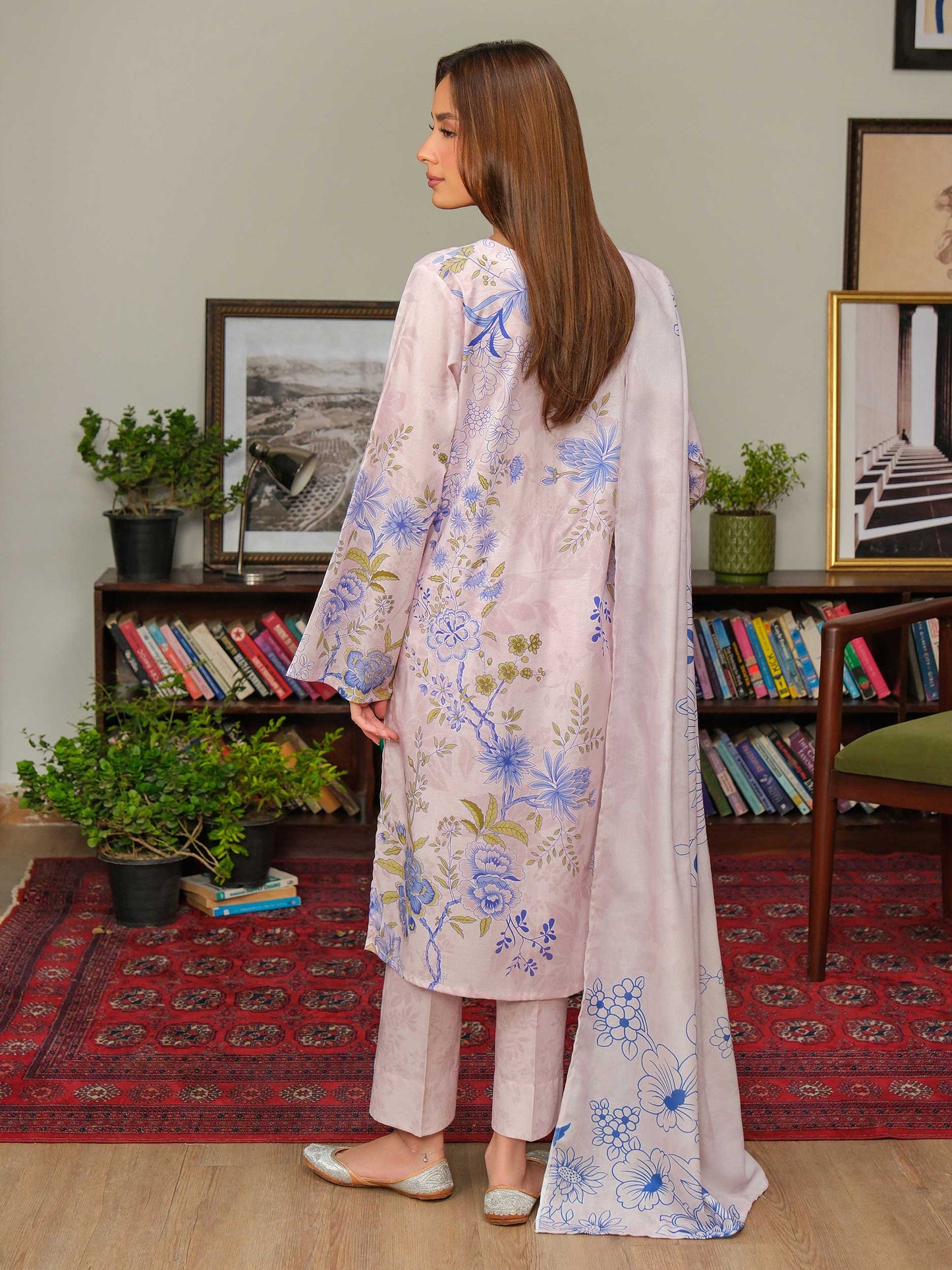 3 Piece Khaddar Suit-Printed (Unstitched)