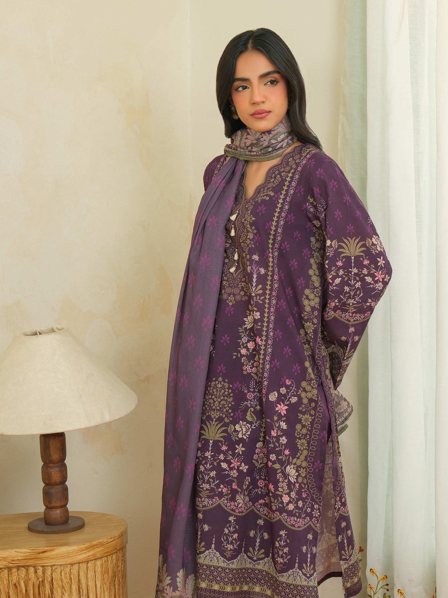 3 Piece Khaddar Suit-Printed (Unstitched)