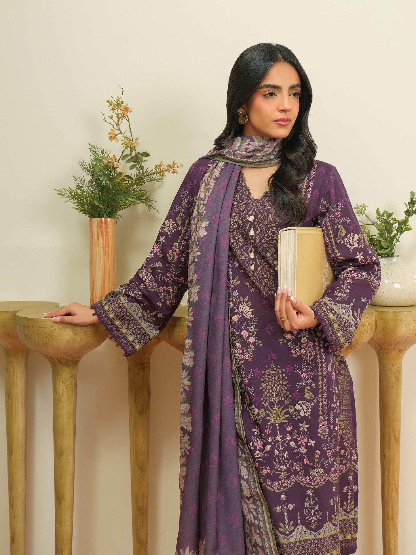 3 Piece Khaddar Suit-Printed (Unstitched)