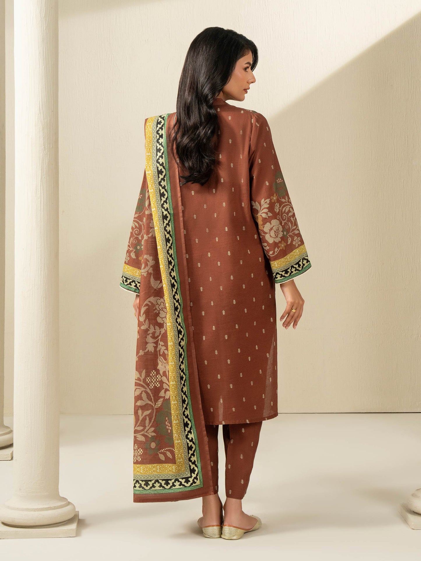 3 Piece Khaddar Suit-Printed (Unstitched)