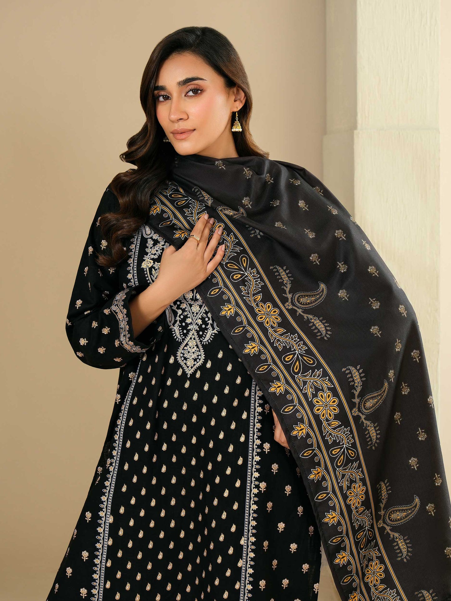 3 Piece Khaddar Suit-Paste Print (Unstitched)