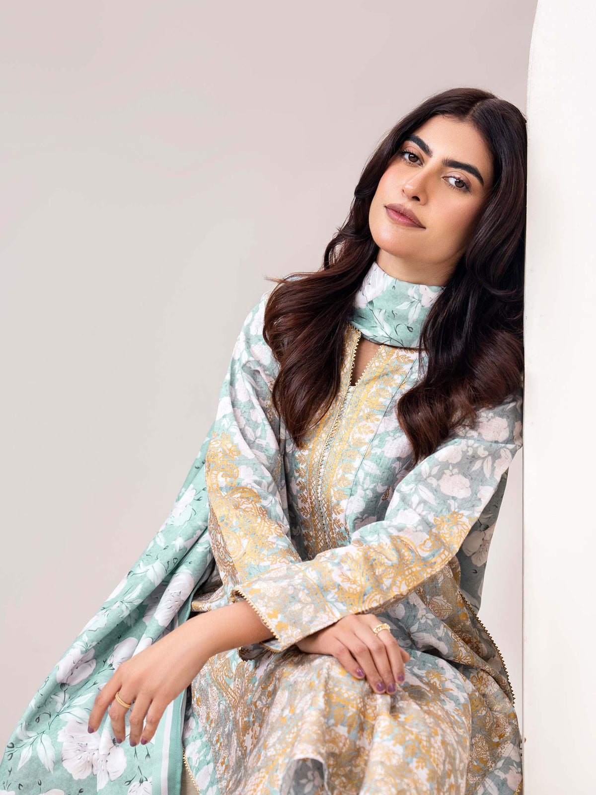 3 Piece Slub Khaddar Suit-Printed (Unstitched)