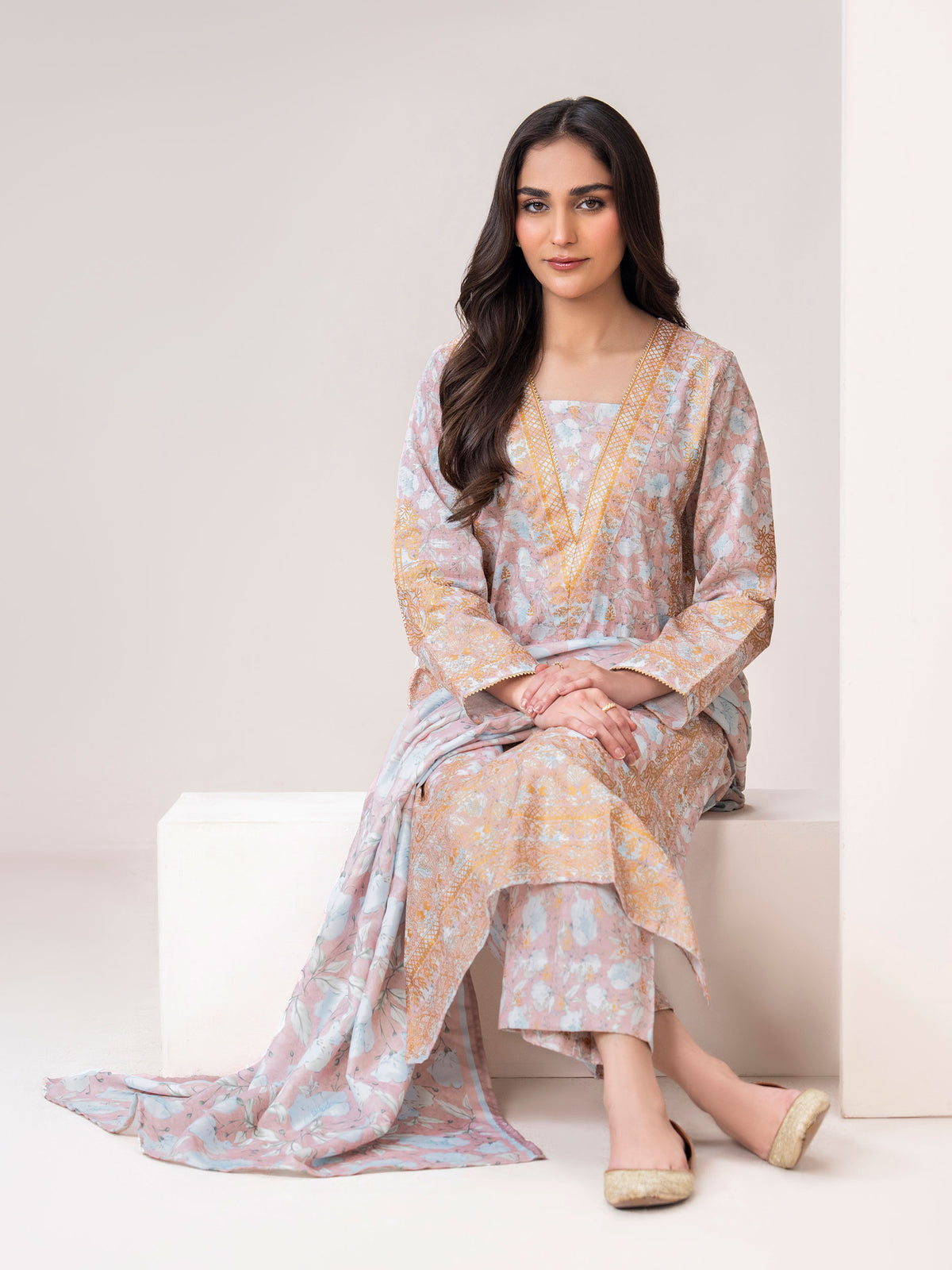 3 Piece Slub Khaddar Suit-Printed (Unstitched)
