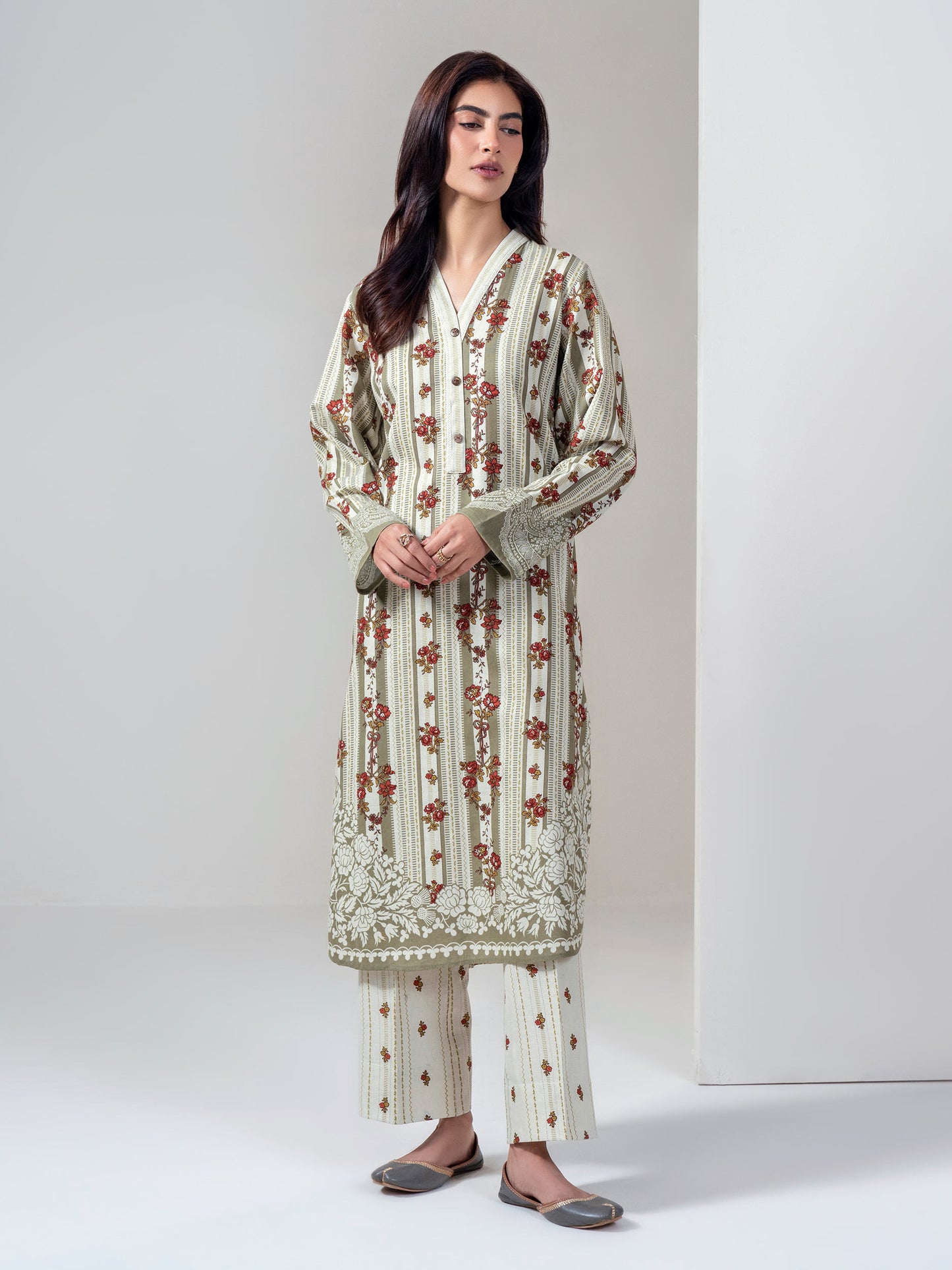 2 Piece Khaddar (Unstitched)