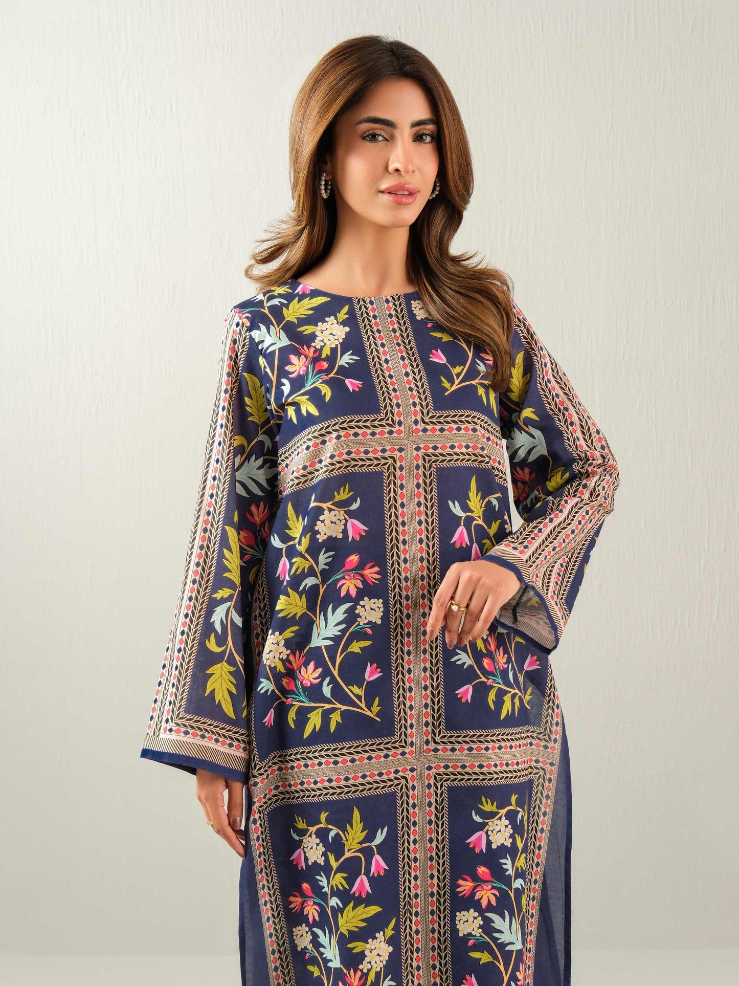 2 Piece Khaddar (Unstitched)