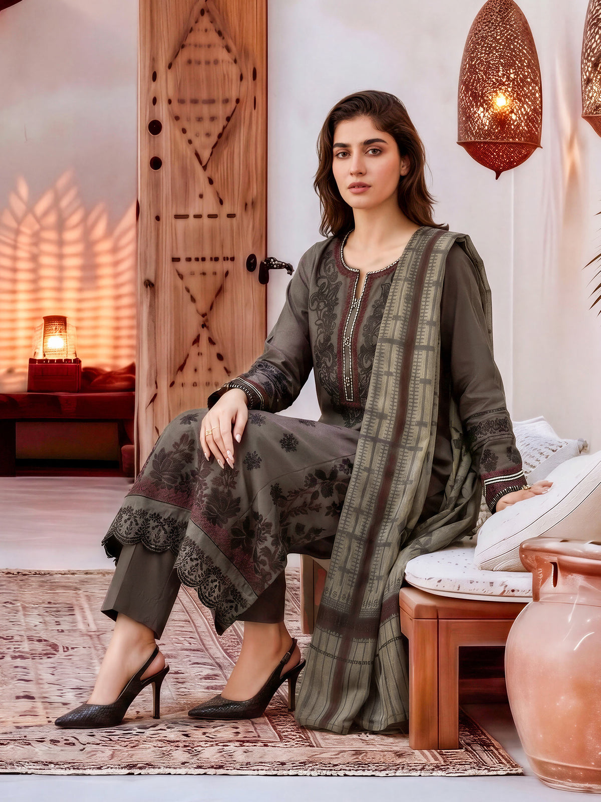 3 Piece Slub Khaddar Suit-Embroidered (Unstitched)