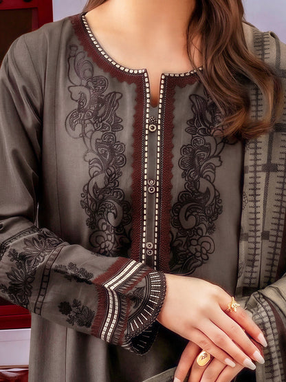 3 Piece Slub Khaddar Suit-Embroidered (Unstitched)