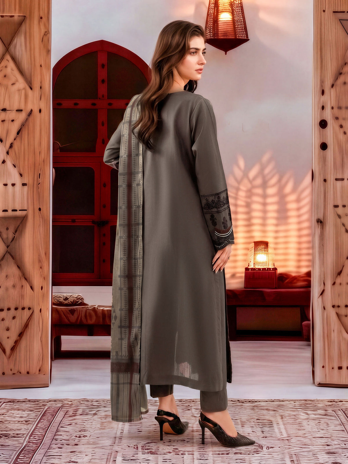 3 Piece Slub Khaddar Suit-Embroidered (Unstitched)