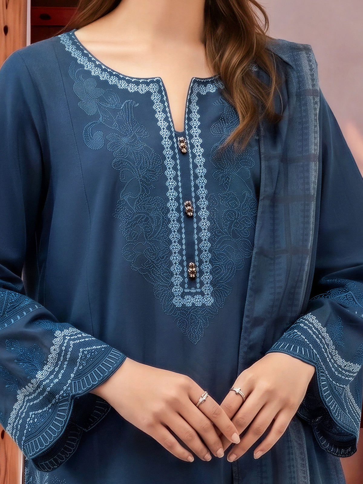 3 Piece Slub Khaddar Suit-Embroidered (Unstitched)