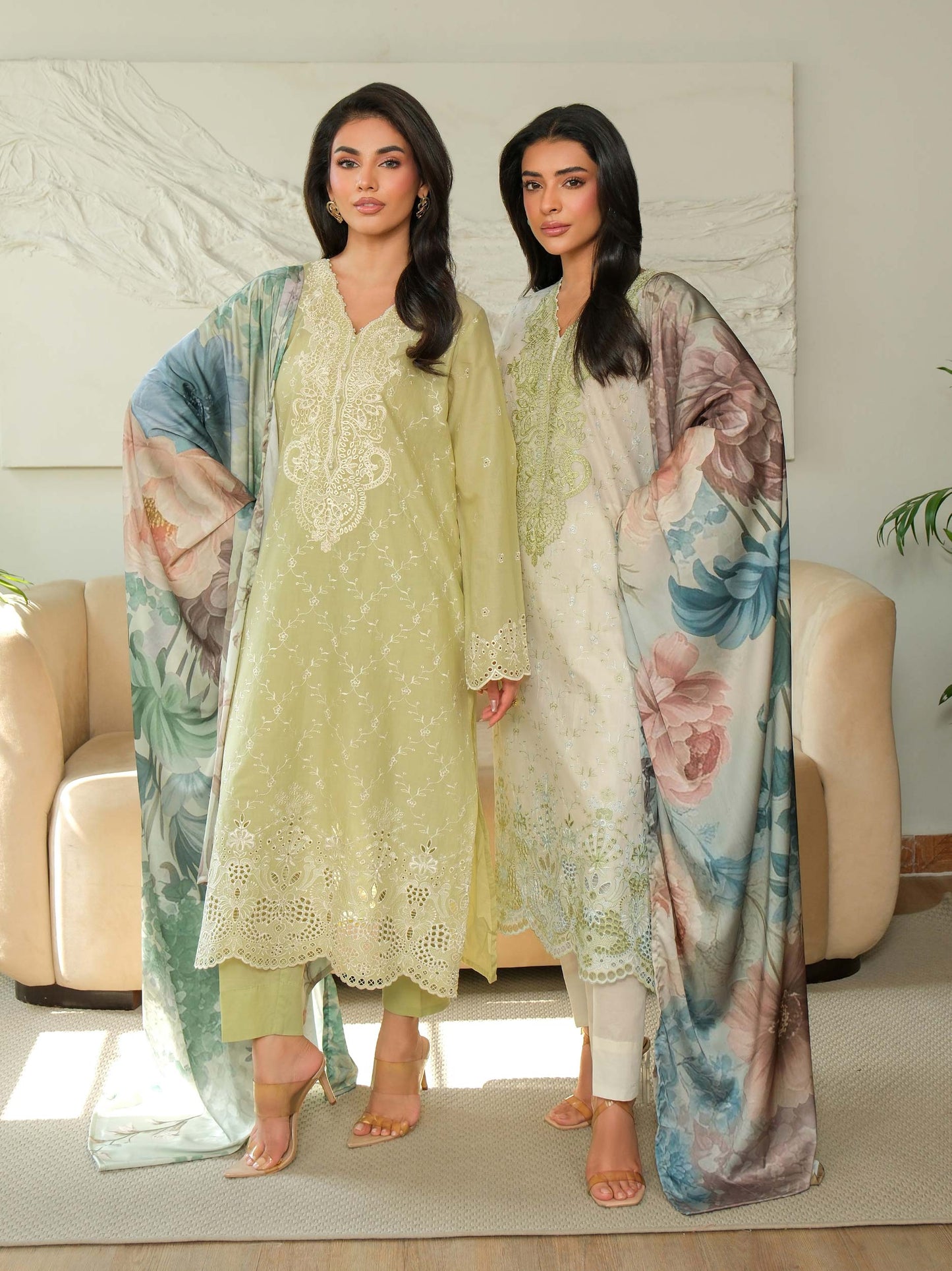 3 Piece Khaddar Suit-Embroidered (Unstitched)