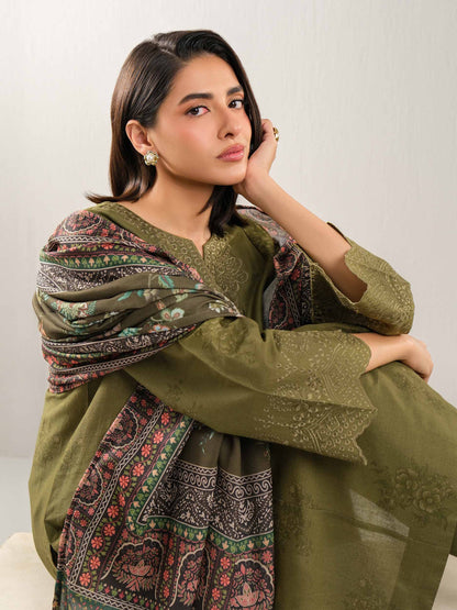 3 Piece Khaddar Suit-Embroidered (Unstitched)
