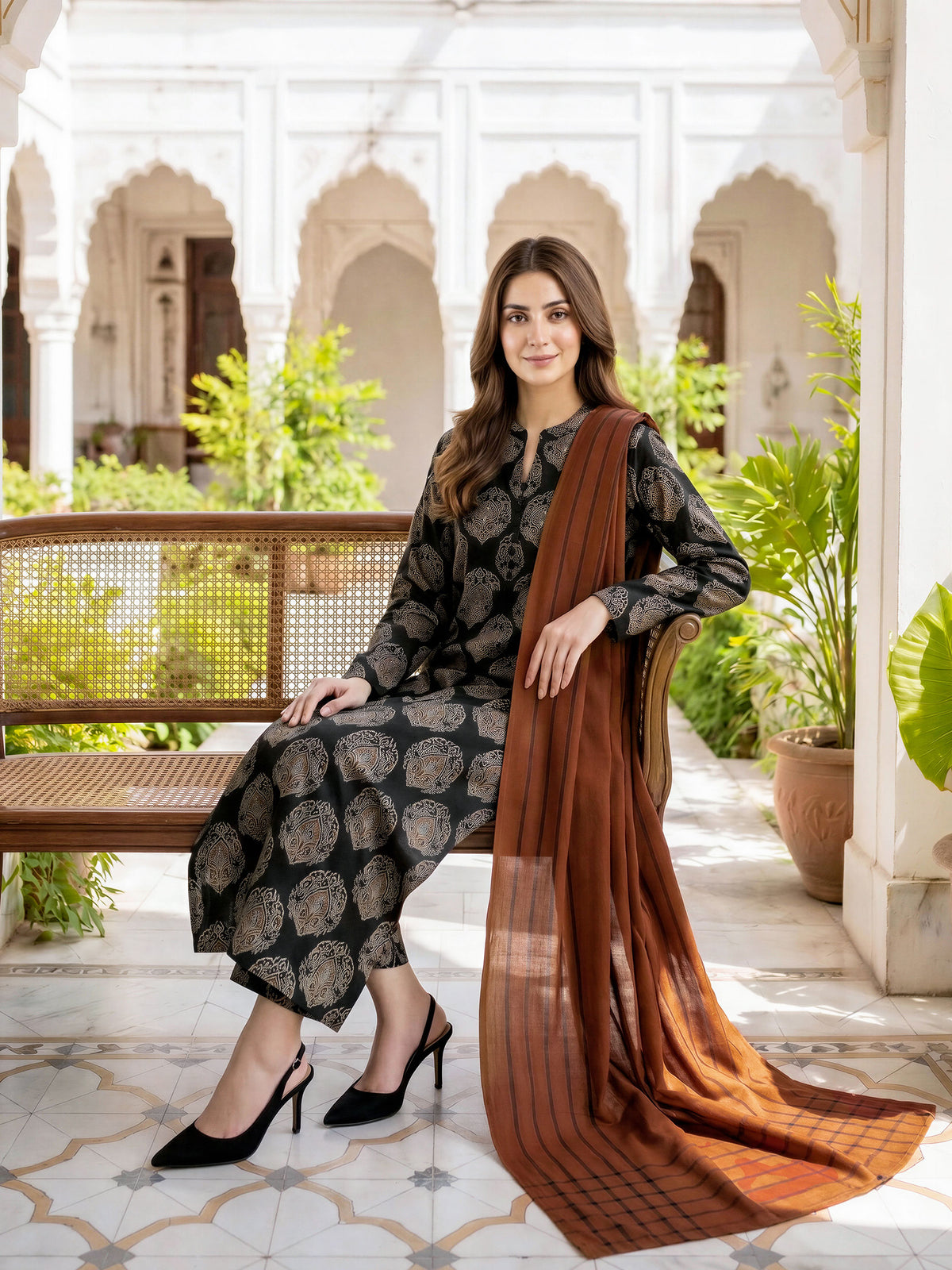 3 Piece Khaddar Suit (Unstitched)