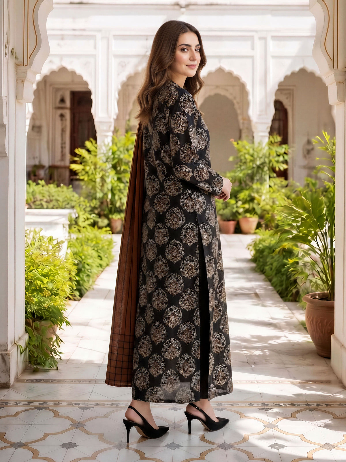 3 Piece Khaddar Suit (Unstitched)