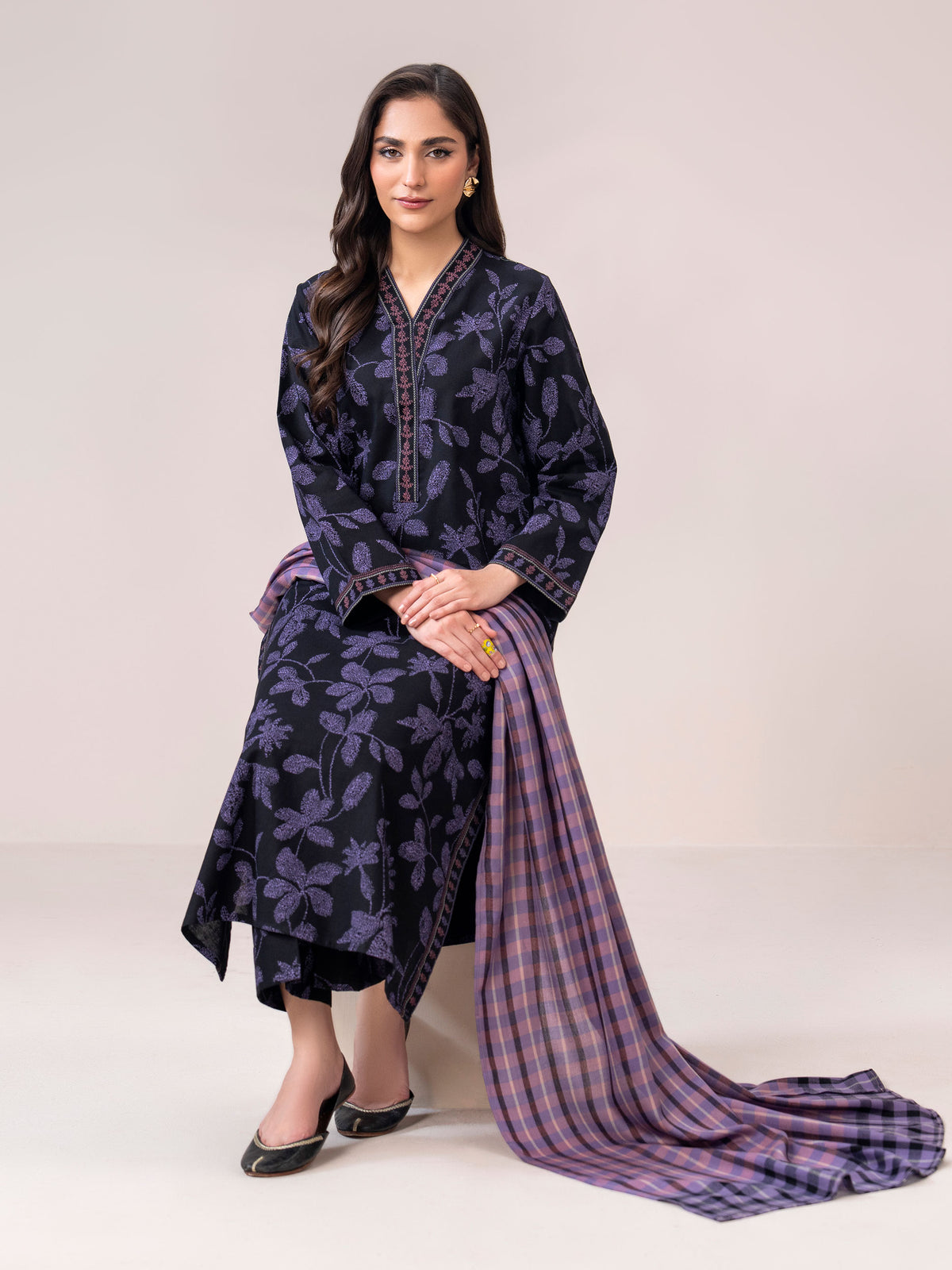 3 Piece Khaddar Suit(Unstitched)