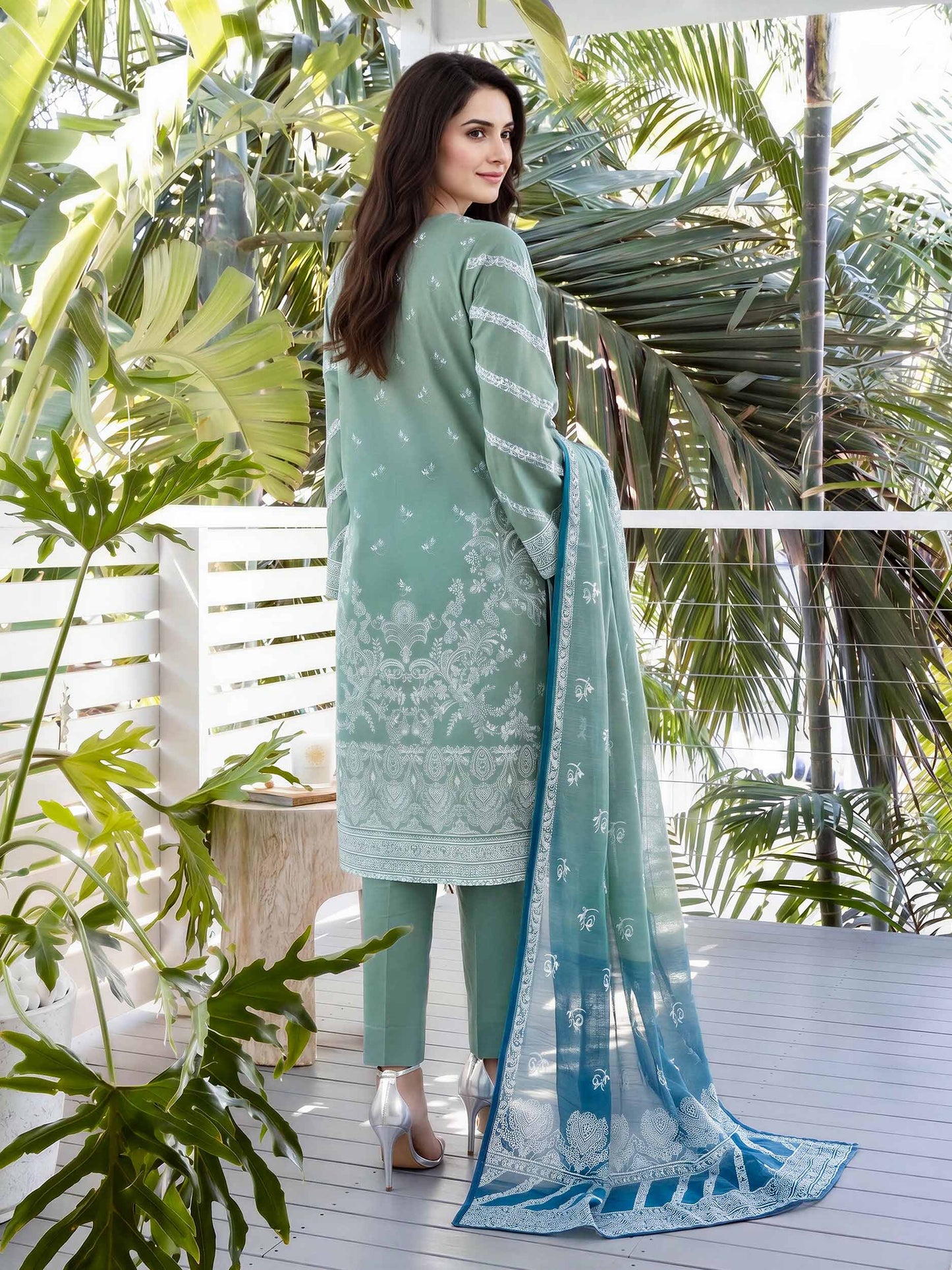 3 Piece Lawn Suit- Embroidered (Unstitched)