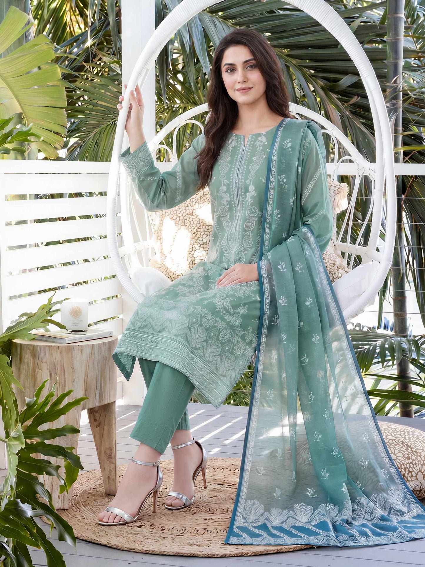 3 Piece Lawn Suit- Embroidered (Unstitched)