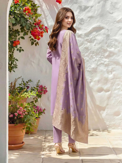 3 Piece Lawn Suit- Embroidered (Unstitched)
