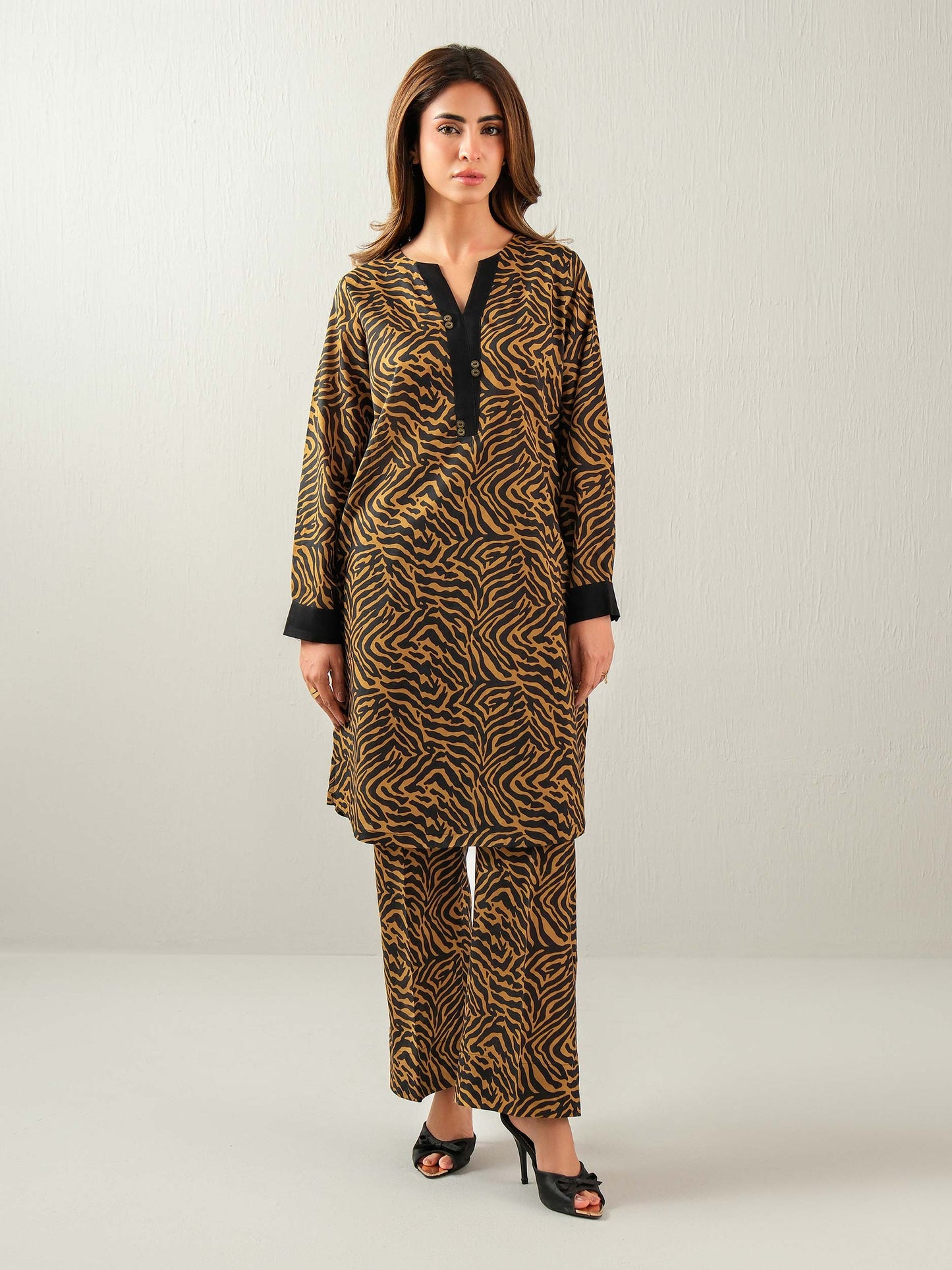 Khaddar Shirt-Printed (Unstitched)