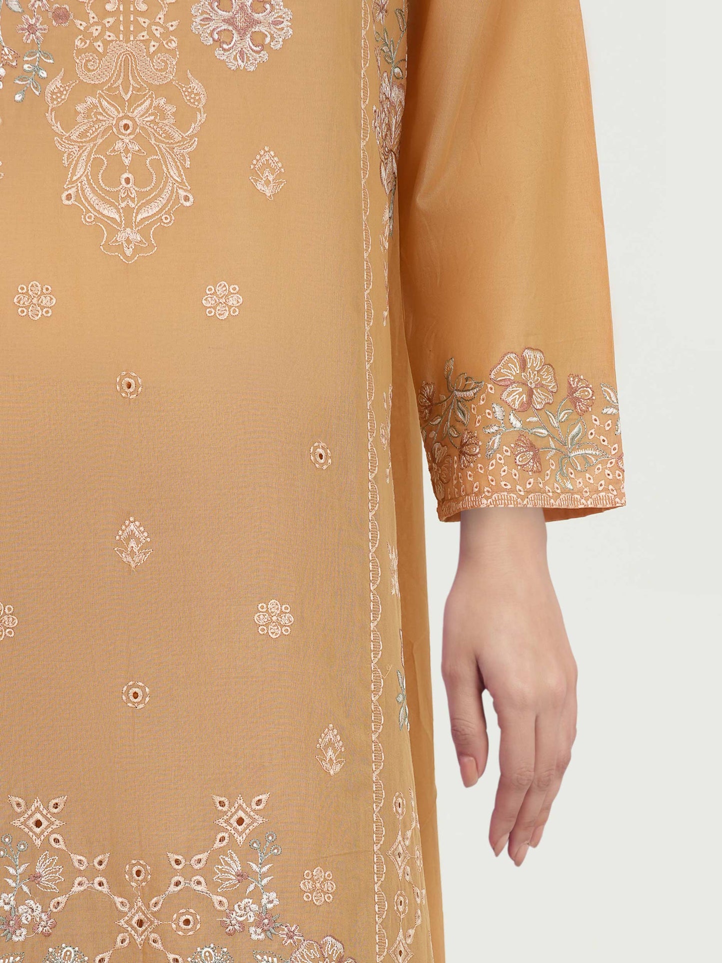 3 Piece Lawn Suit- Embroidered (Unstitched)
