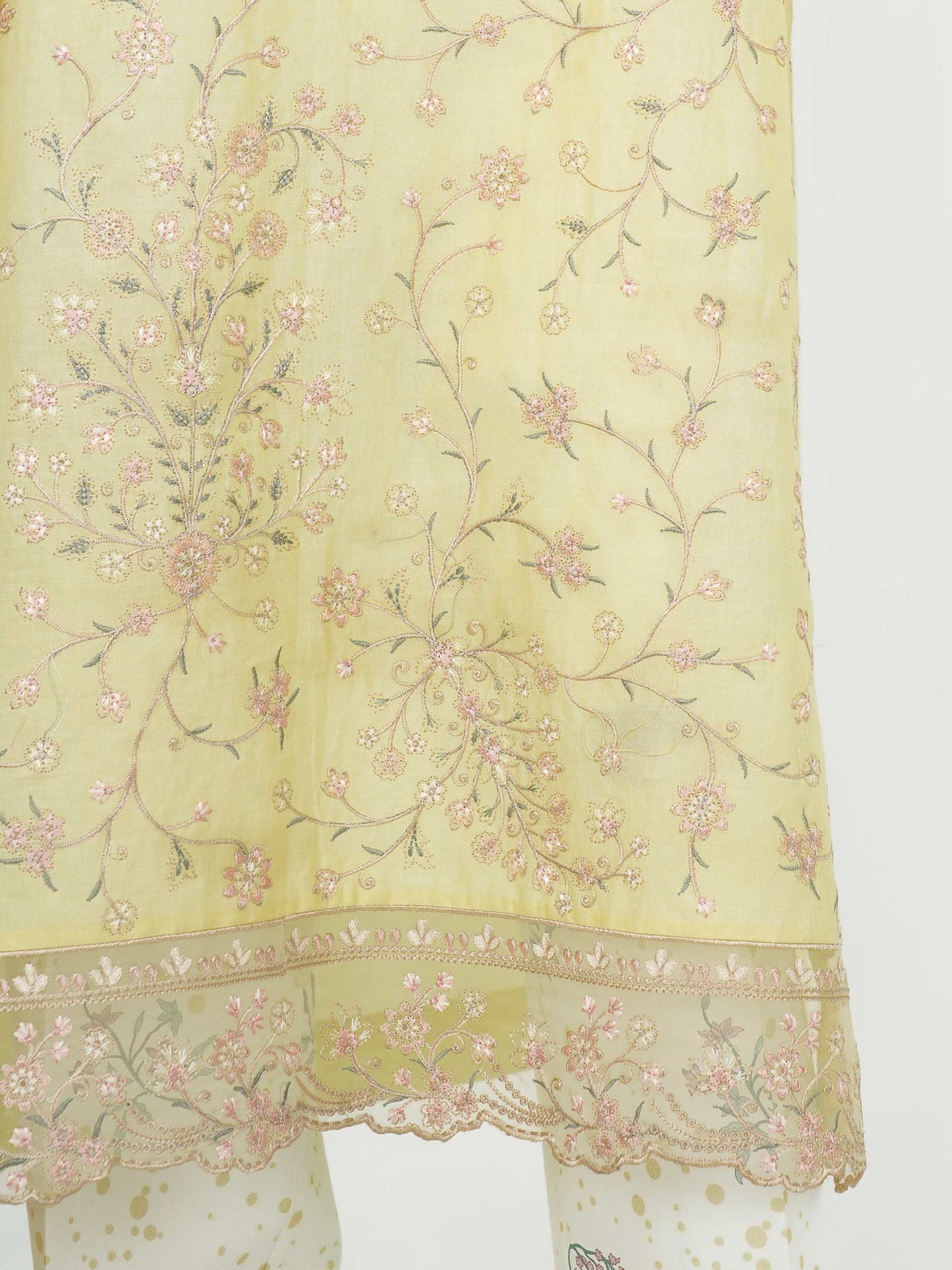 3 Piece Lawn Suit- Embroidered (Unstitched)