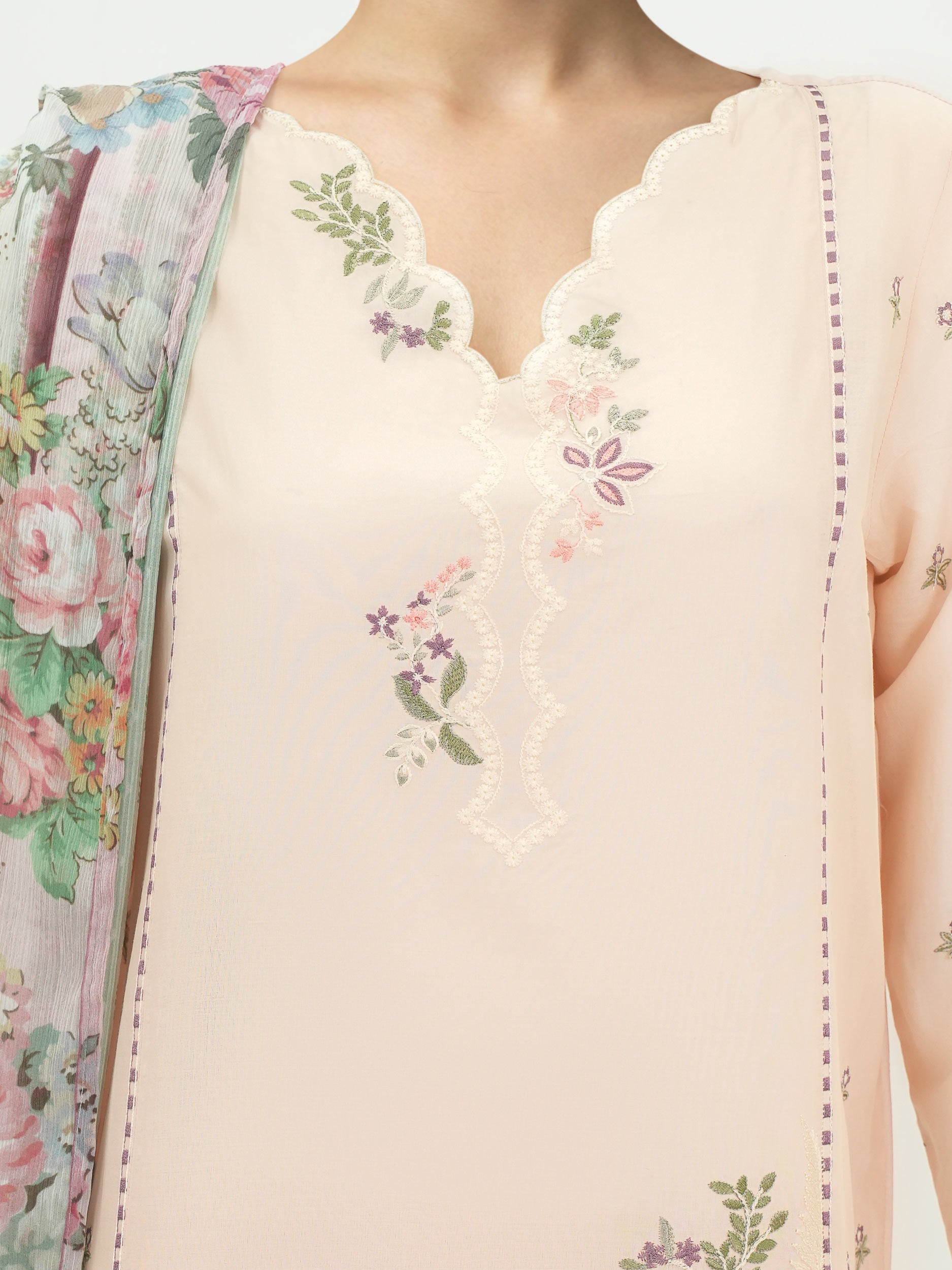 3 Piece Lawn Suit-Embroidered (Unstitched)