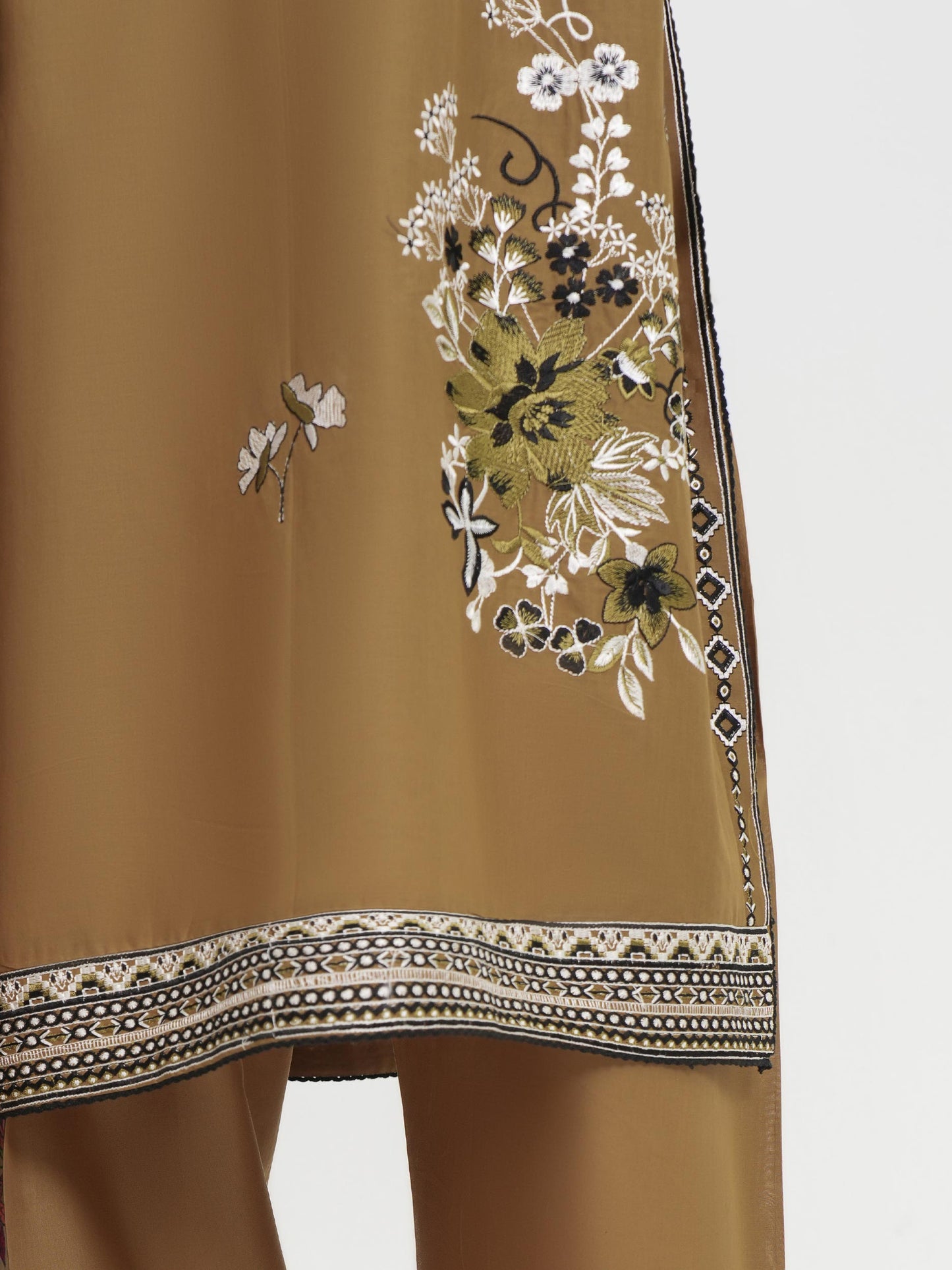 3 Piece Lawn Suit-Embroidered (Unstitched)