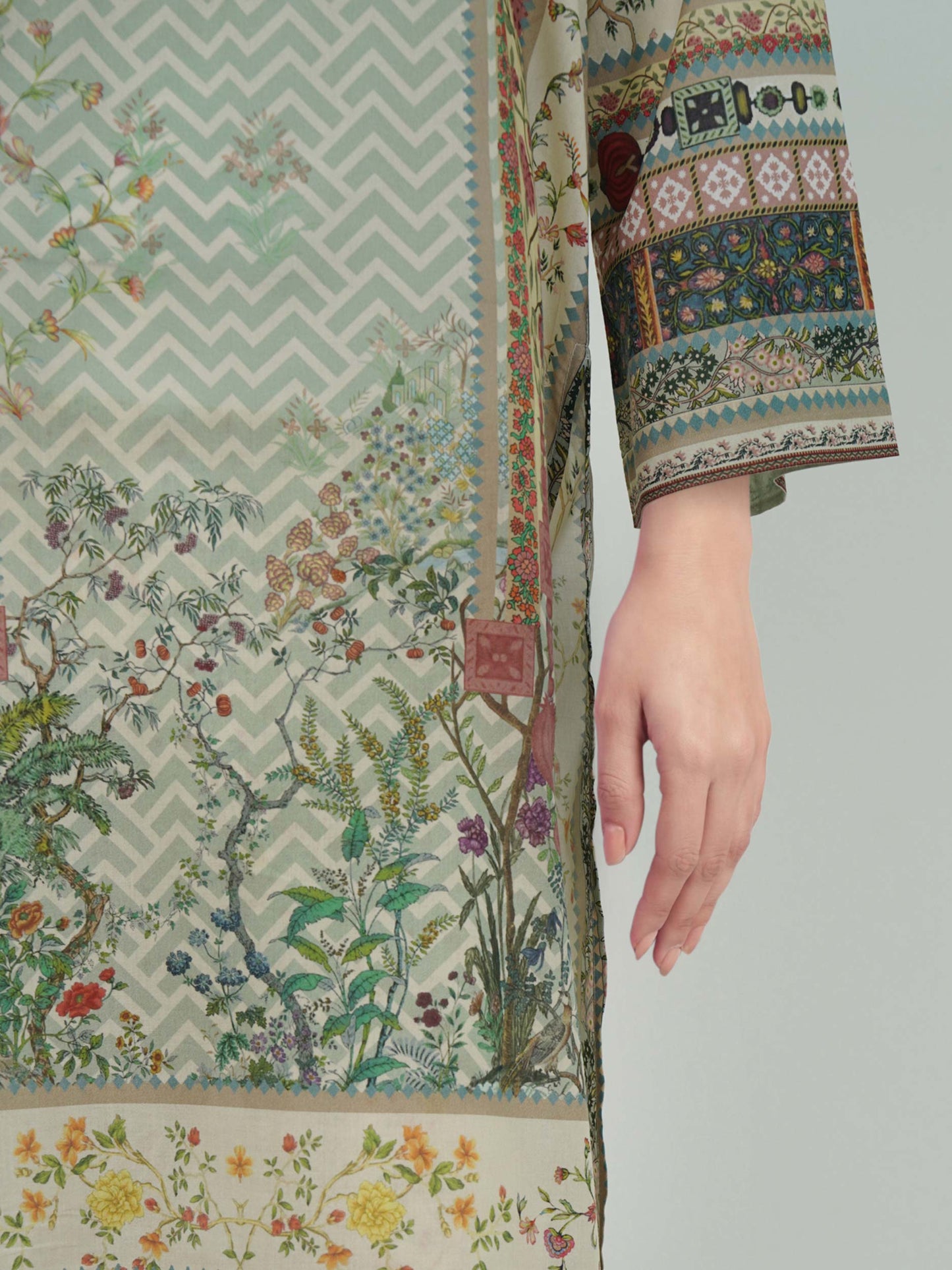 3 Piece Lawn Suit -Printed (Unstitched)