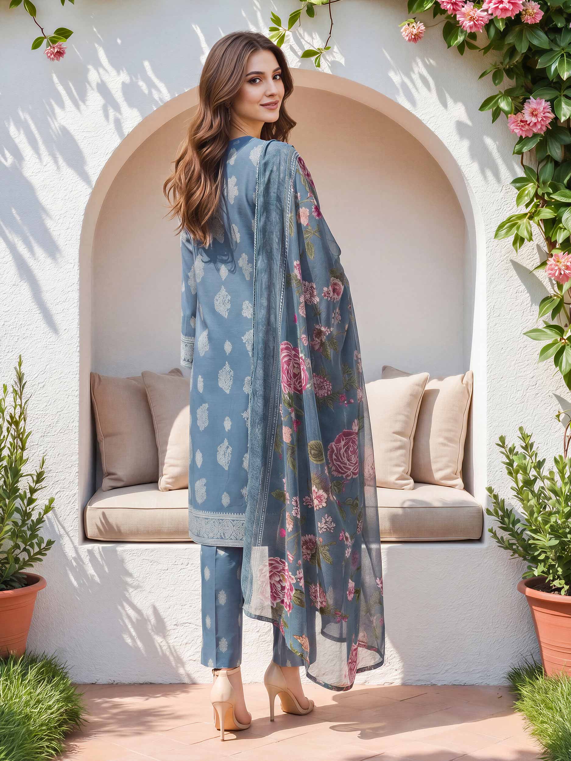 3 Piece Lawn Suit (Unstitched)