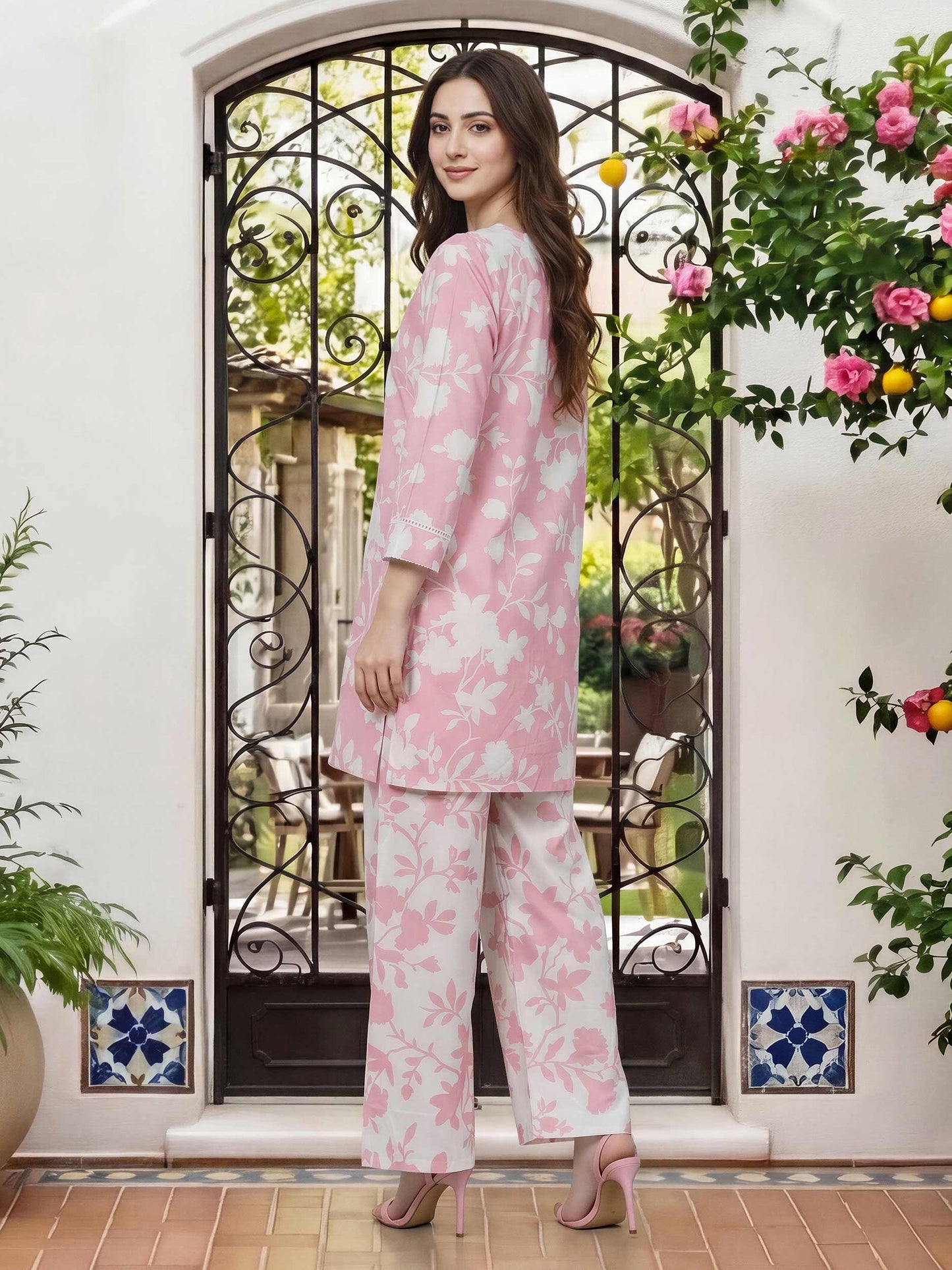 2 Piece Lawn Suit (Unstitched)