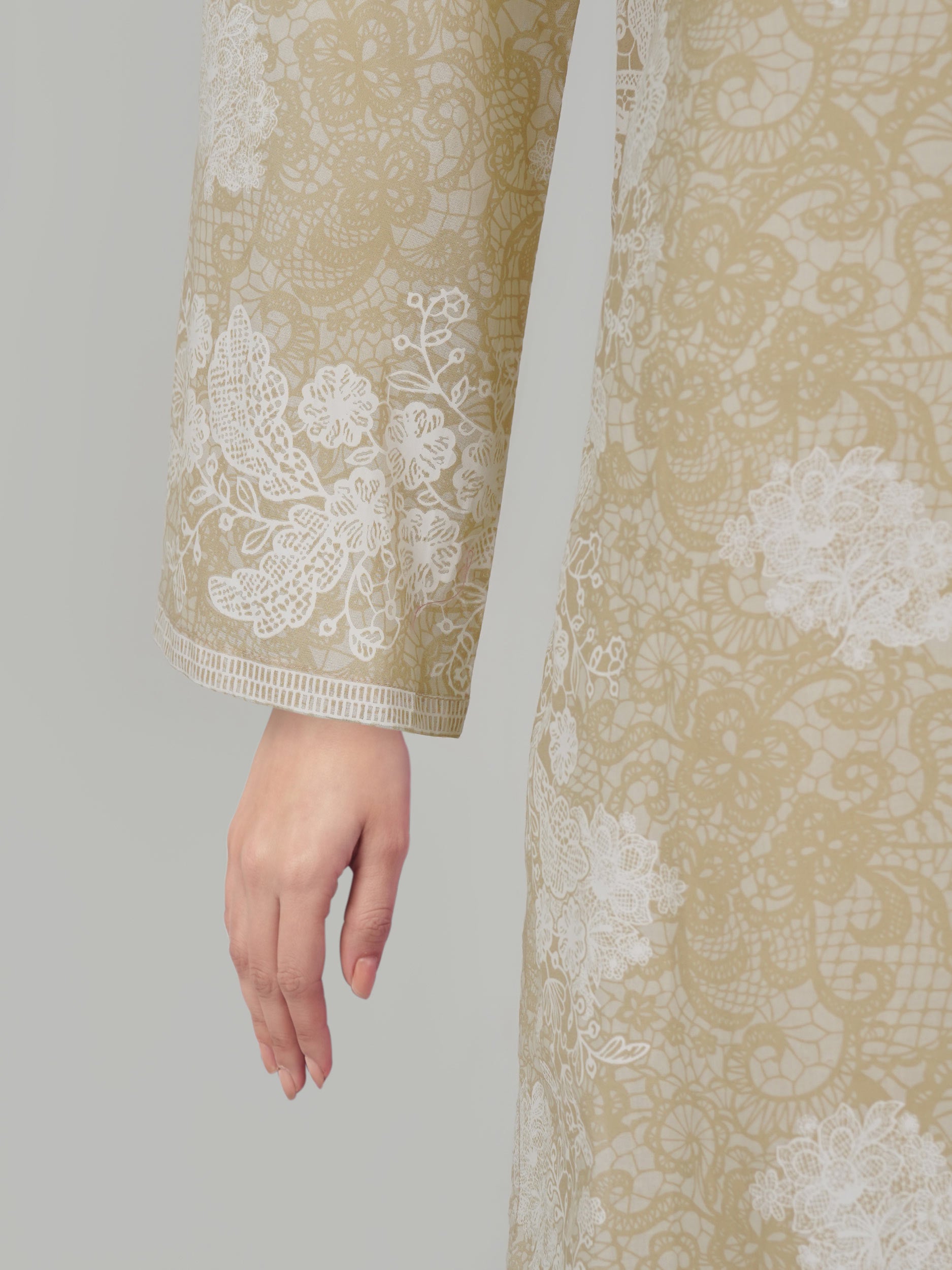 2 Piece Lawn Suit (Unstitched)