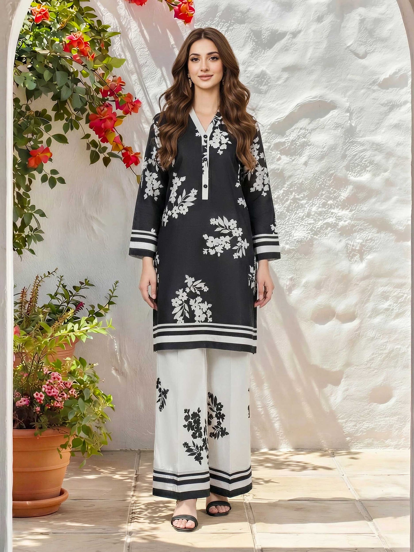2 Piece Lawn Suit (Unstitched)